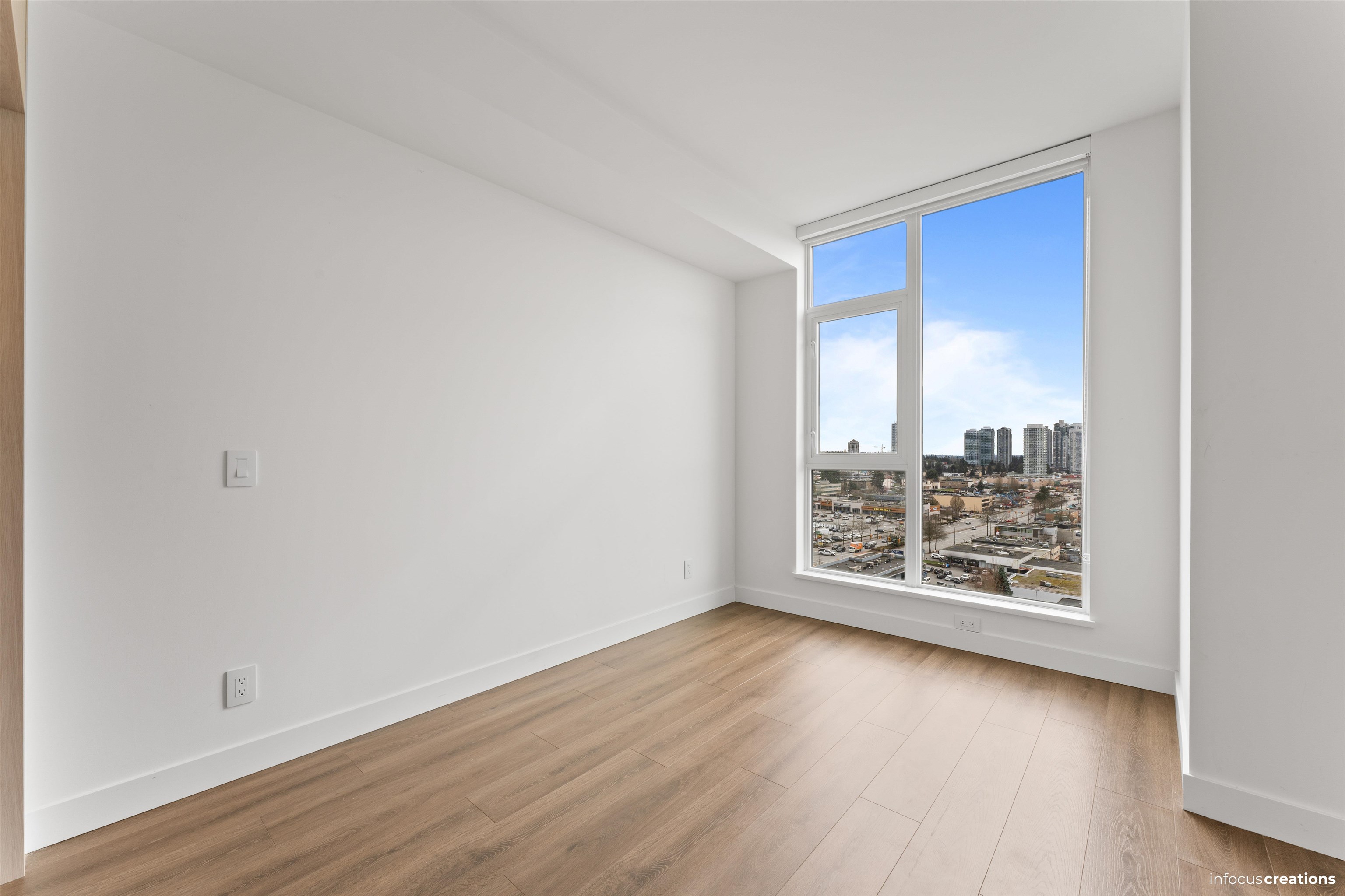 1205 10750 135A STREET Unit: 1205