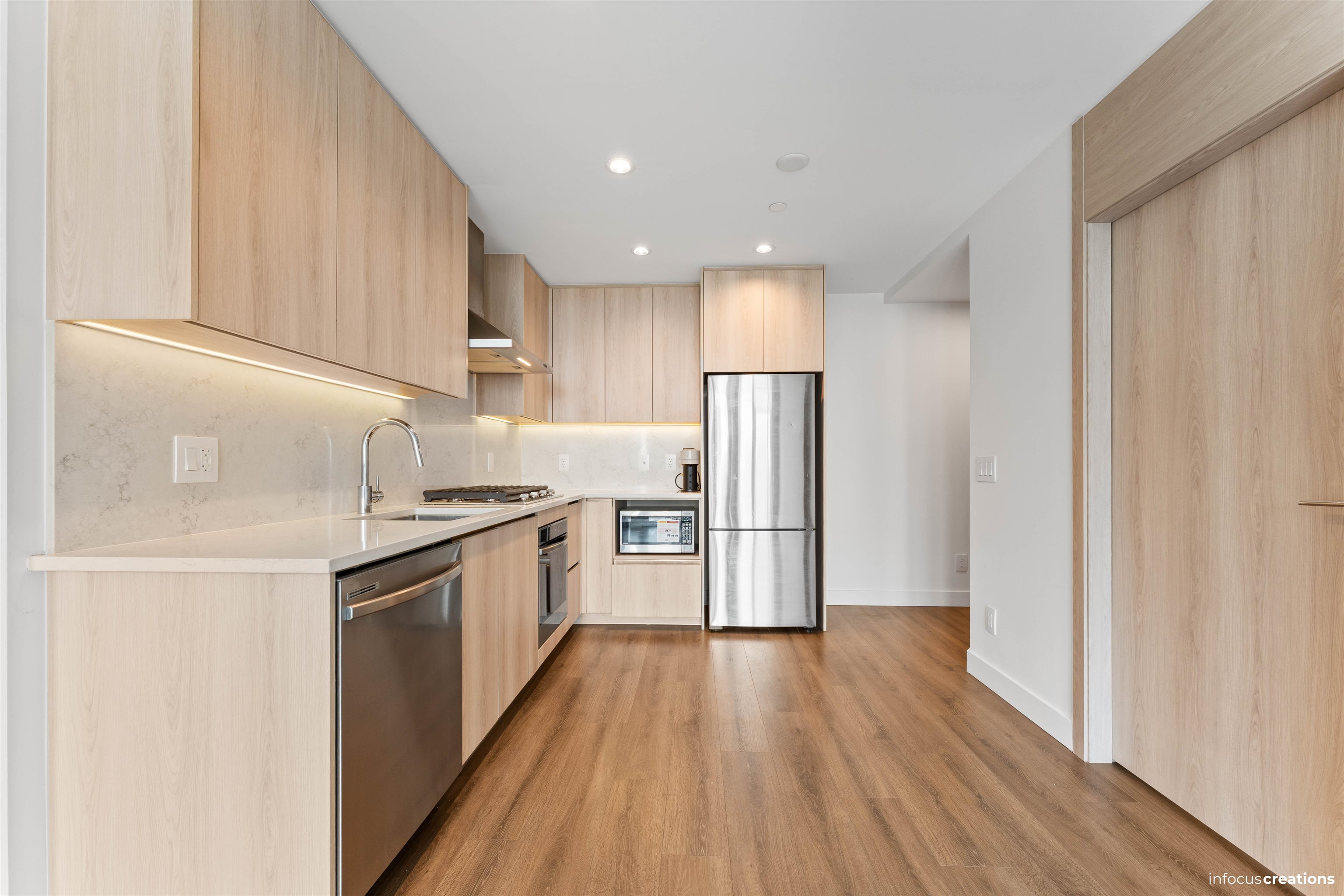 1205 10750 135A STREET Unit: 1205
