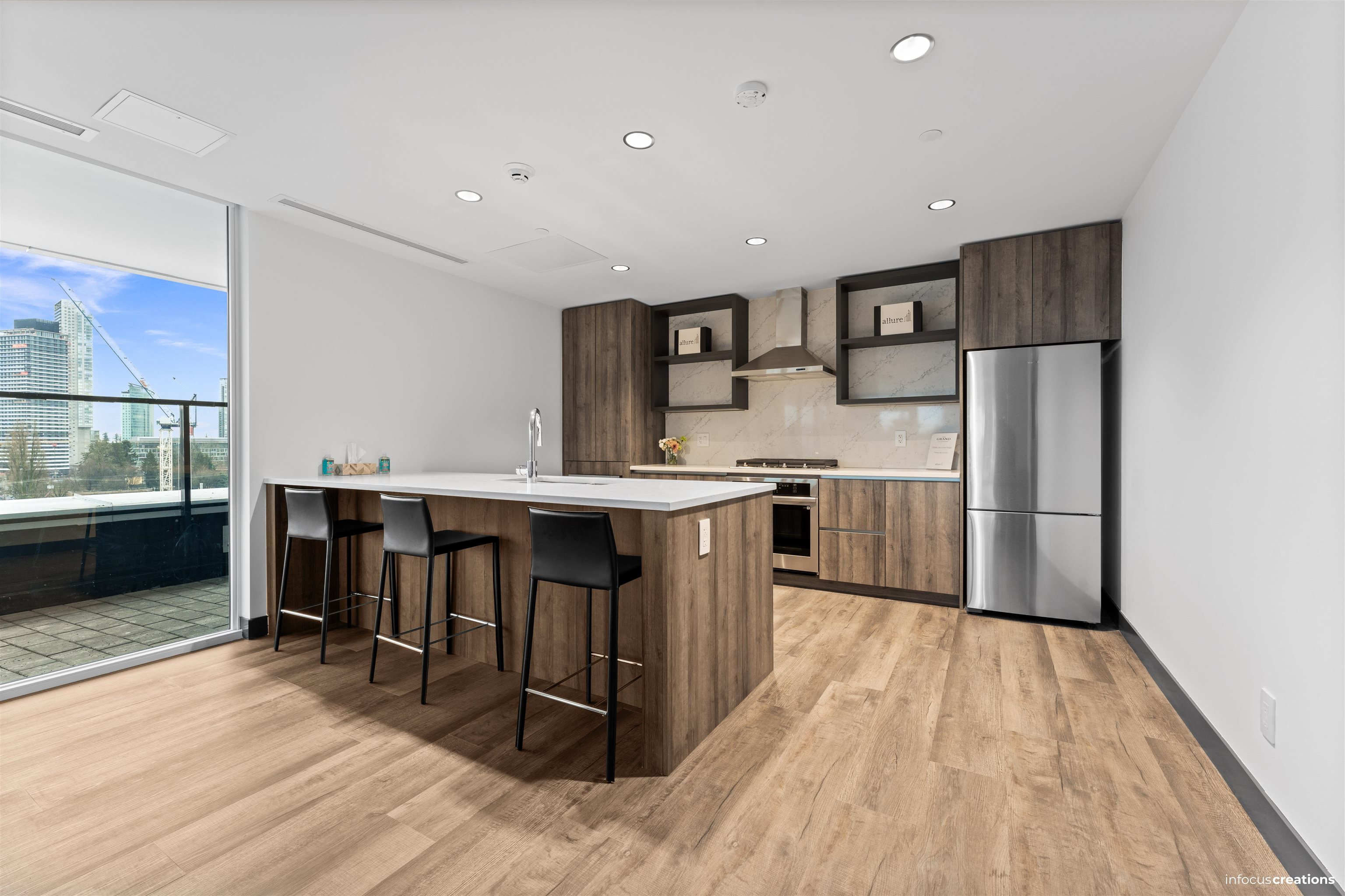 1205 10750 135A STREET Unit: 1205