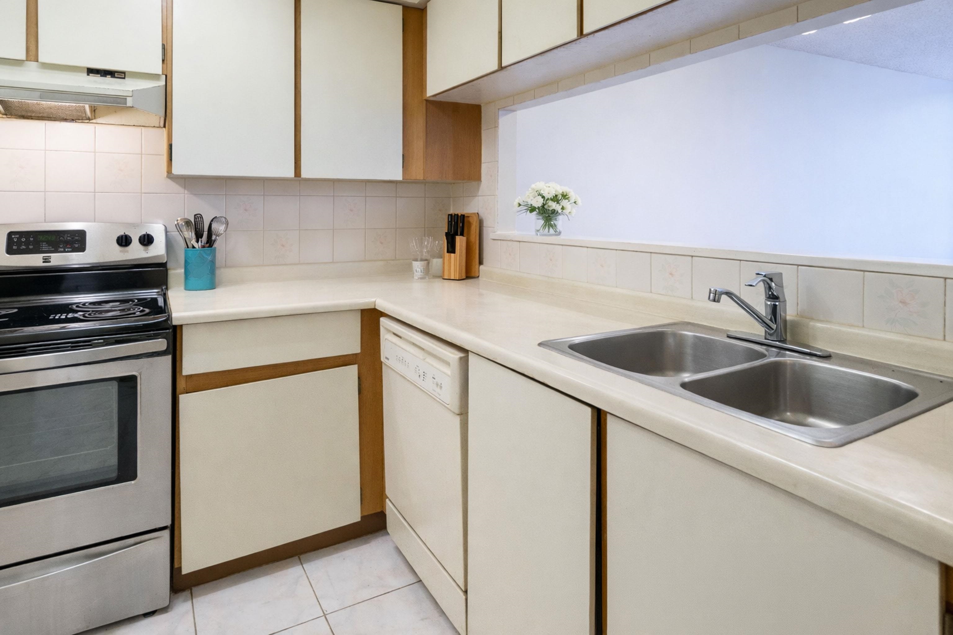 708 460 WESTVIEW STREET Unit: 708