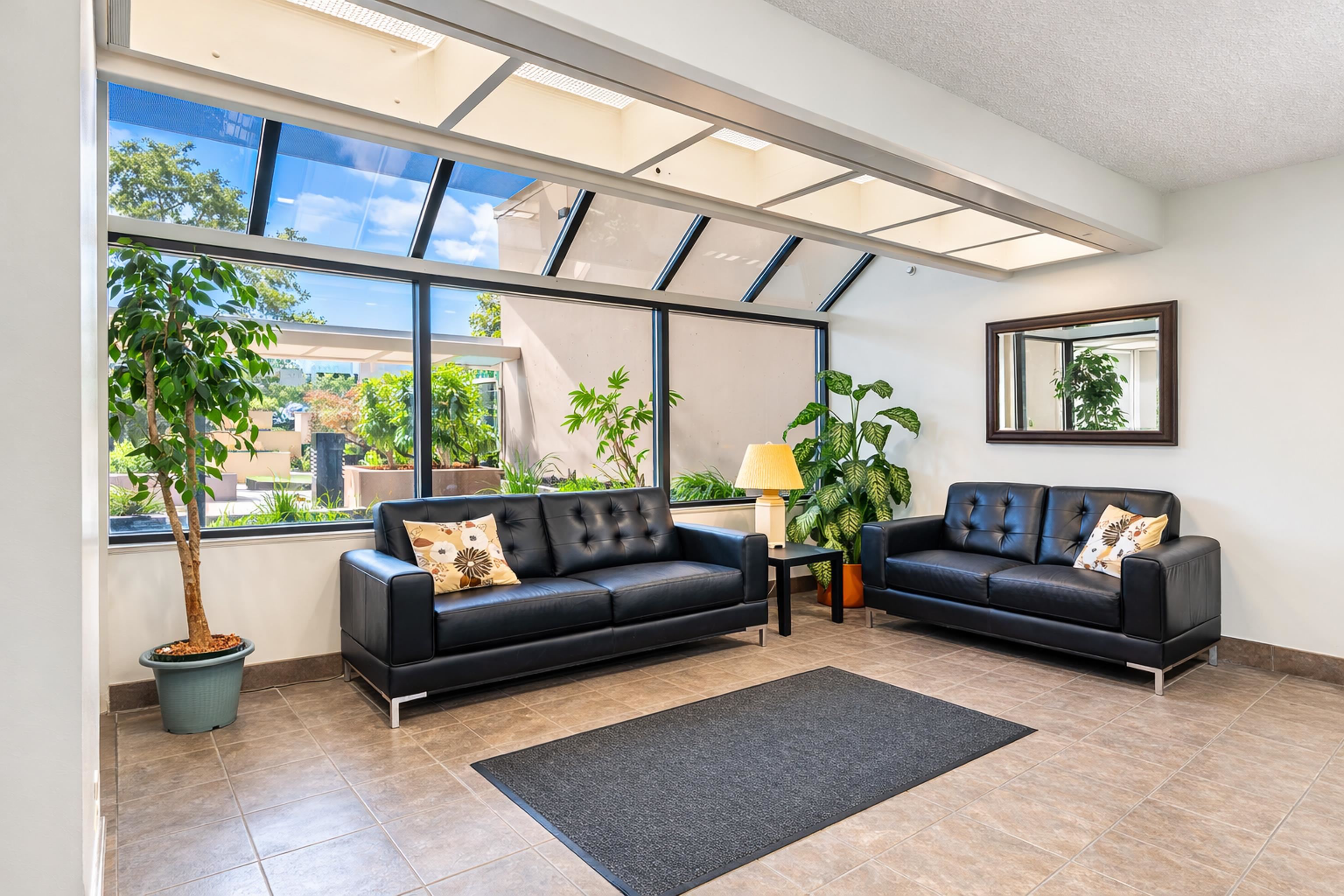 708 460 WESTVIEW STREET Unit: 708