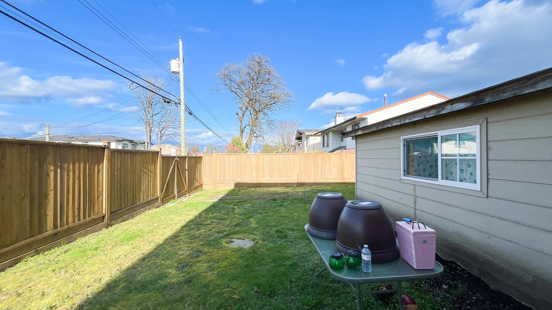 6916 CUNNINGHAM COURT