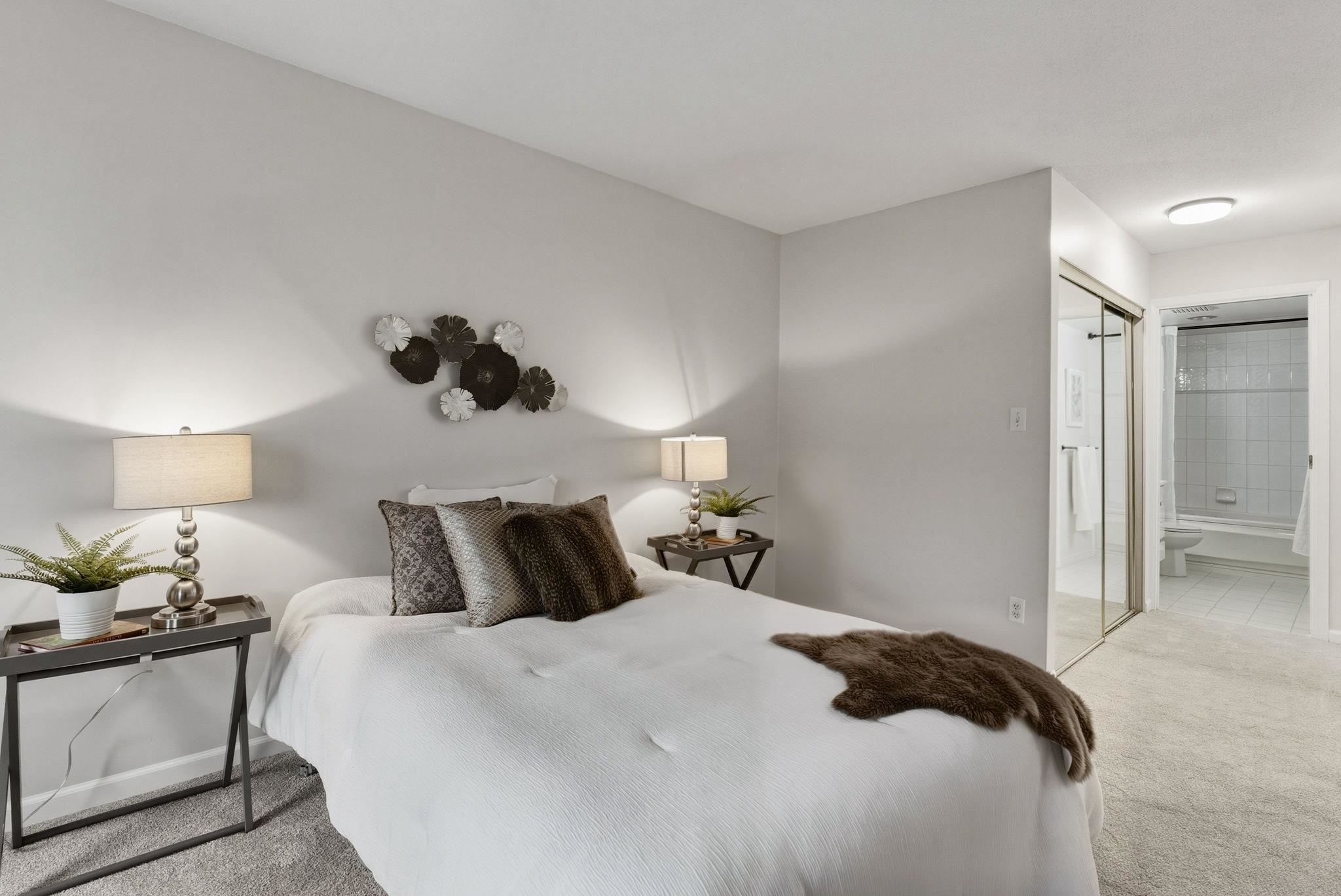 509 1327 E KEITH ROAD Unit: 509