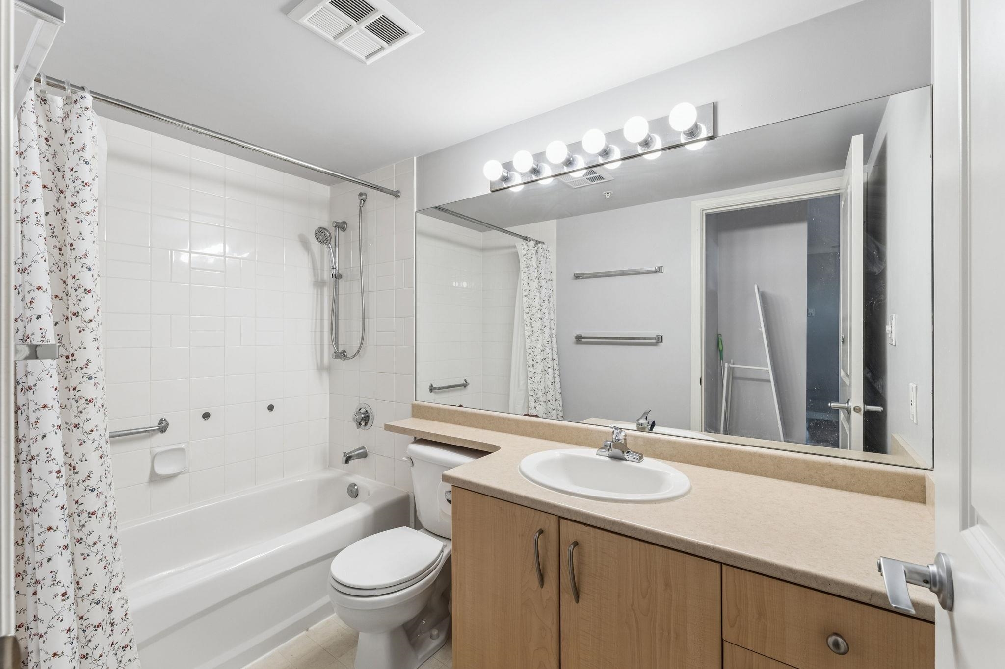 901 3520 CROWLEY DRIVE Unit: 901