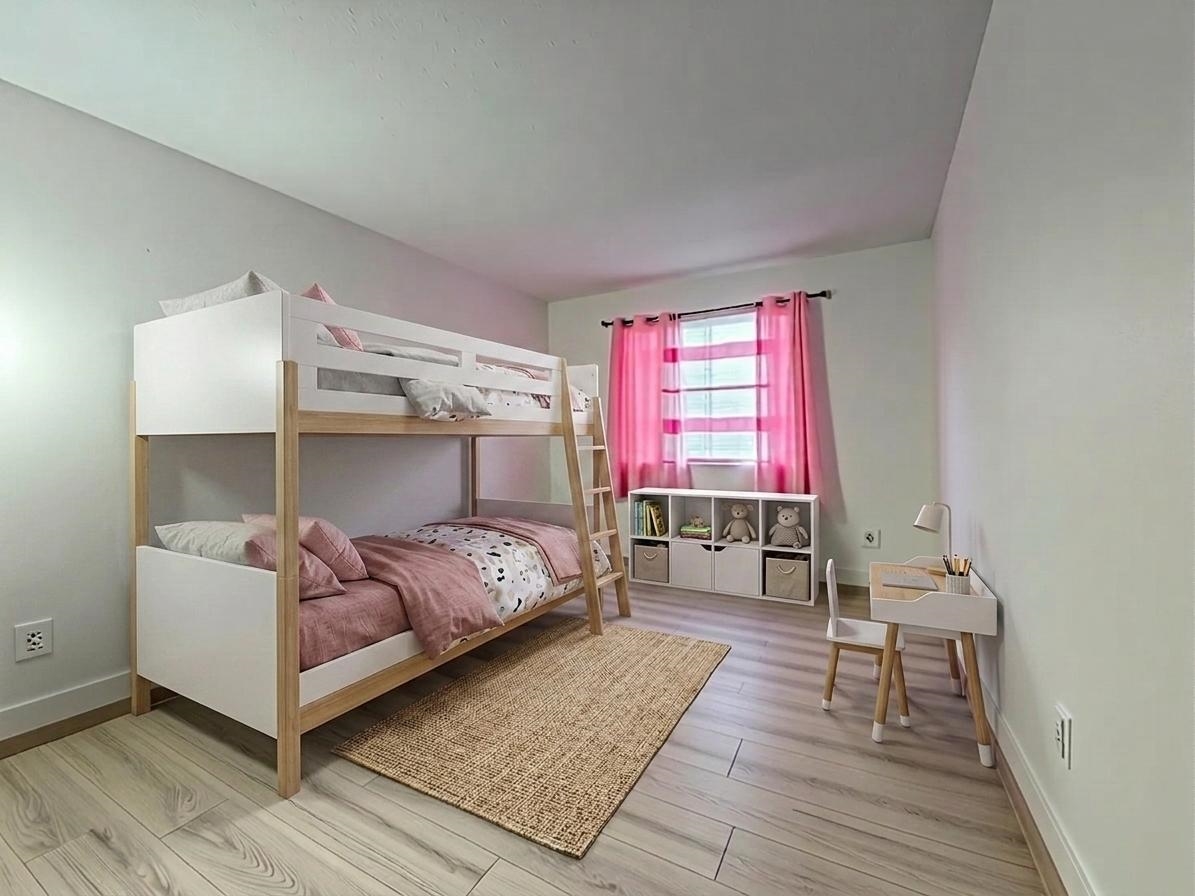 206 10698 151A STREET Unit: 206