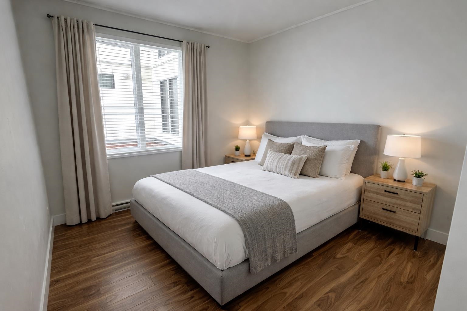 230 5355 LANE STREET Unit: 230
