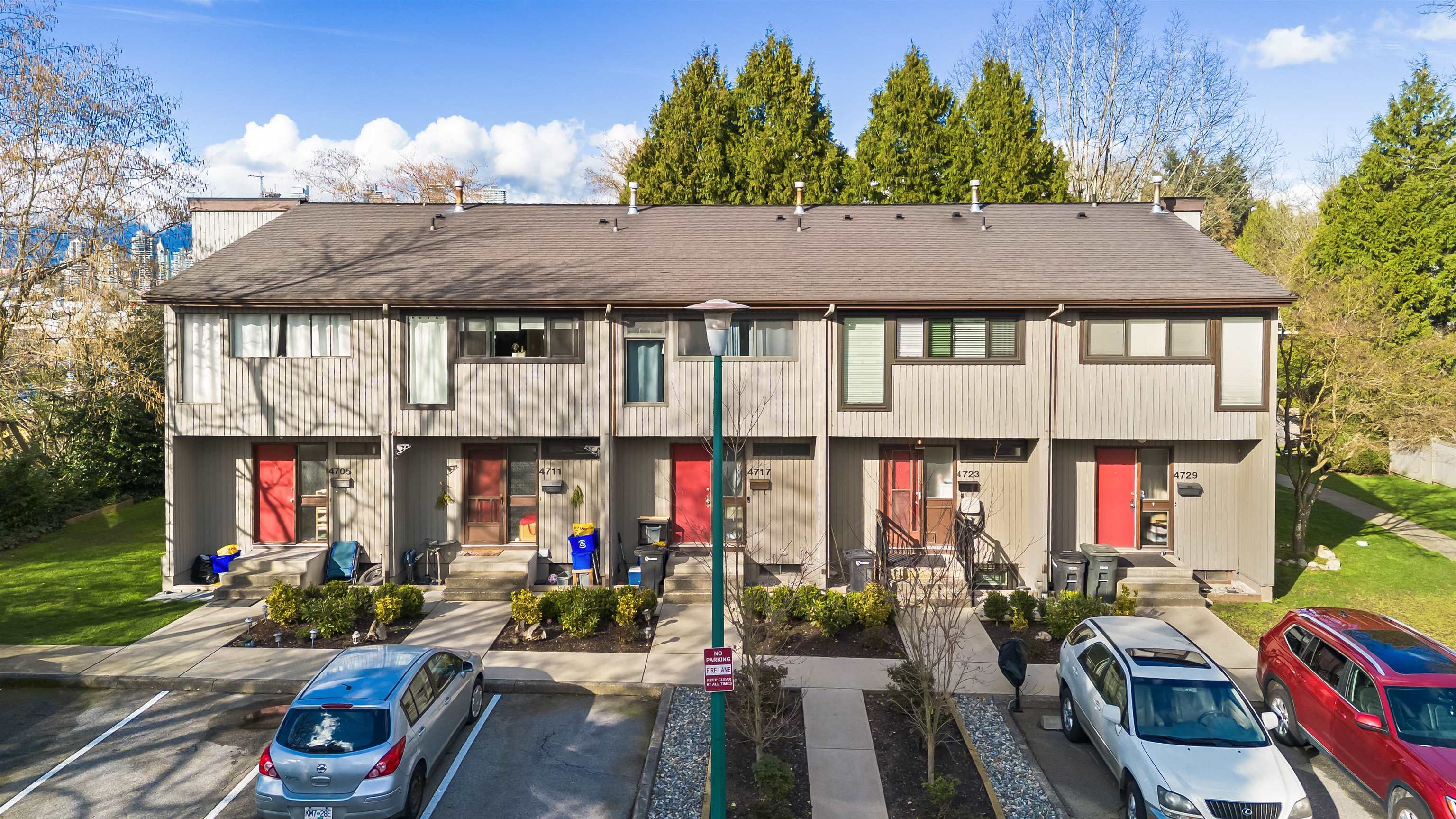 4725 CEDARGLEN PLACE