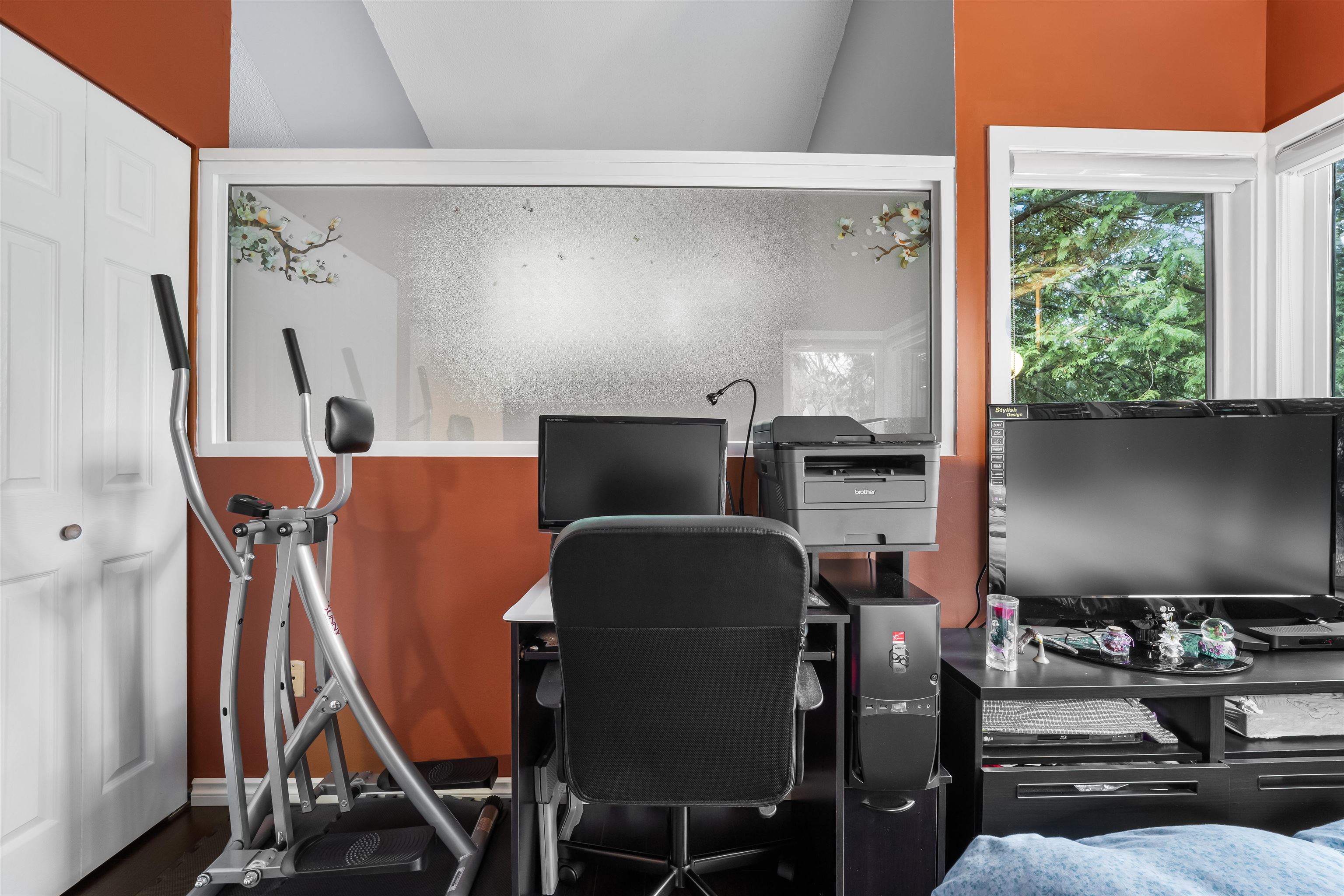 4725 CEDARGLEN PLACE