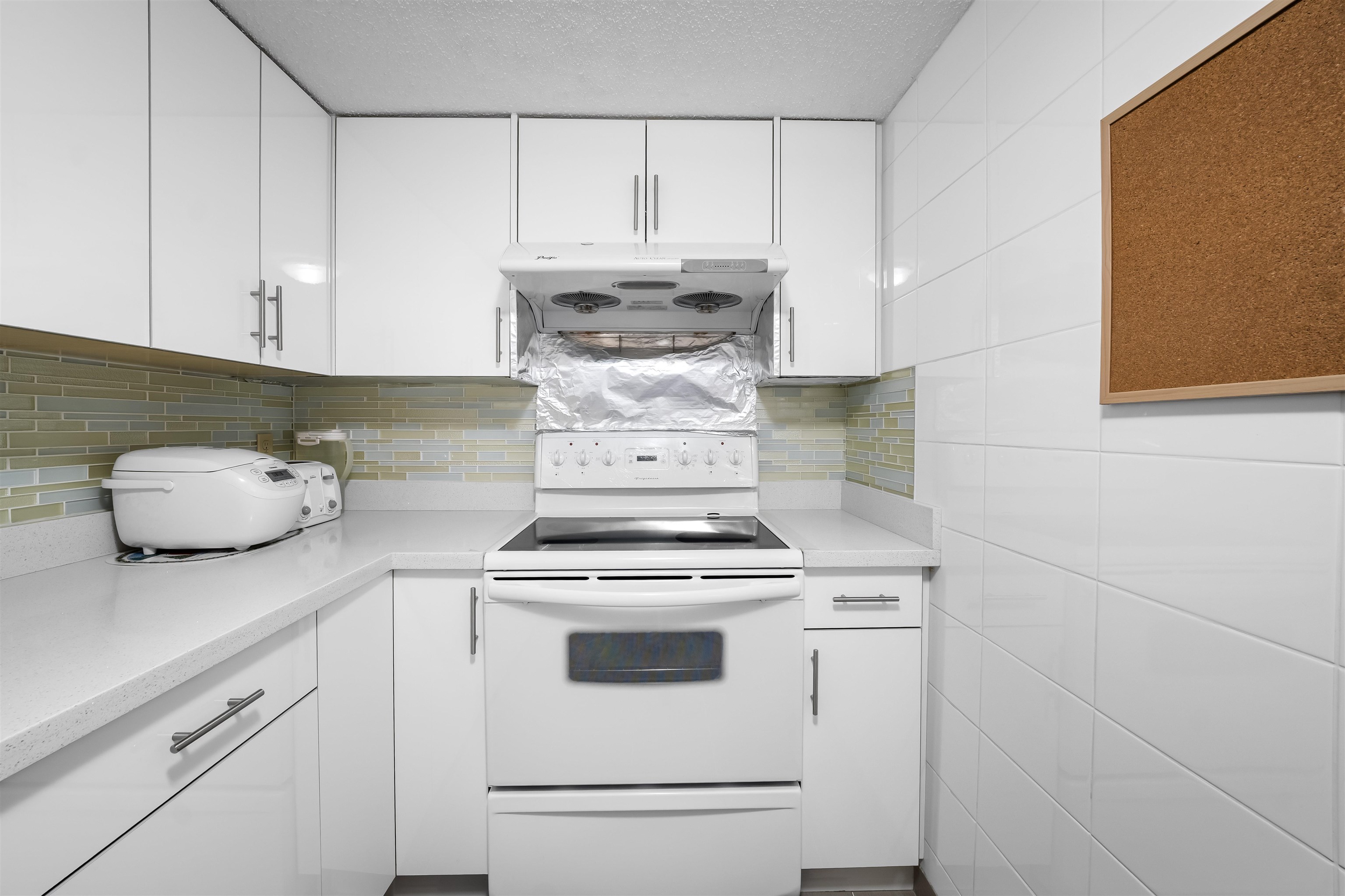 4725 CEDARGLEN PLACE