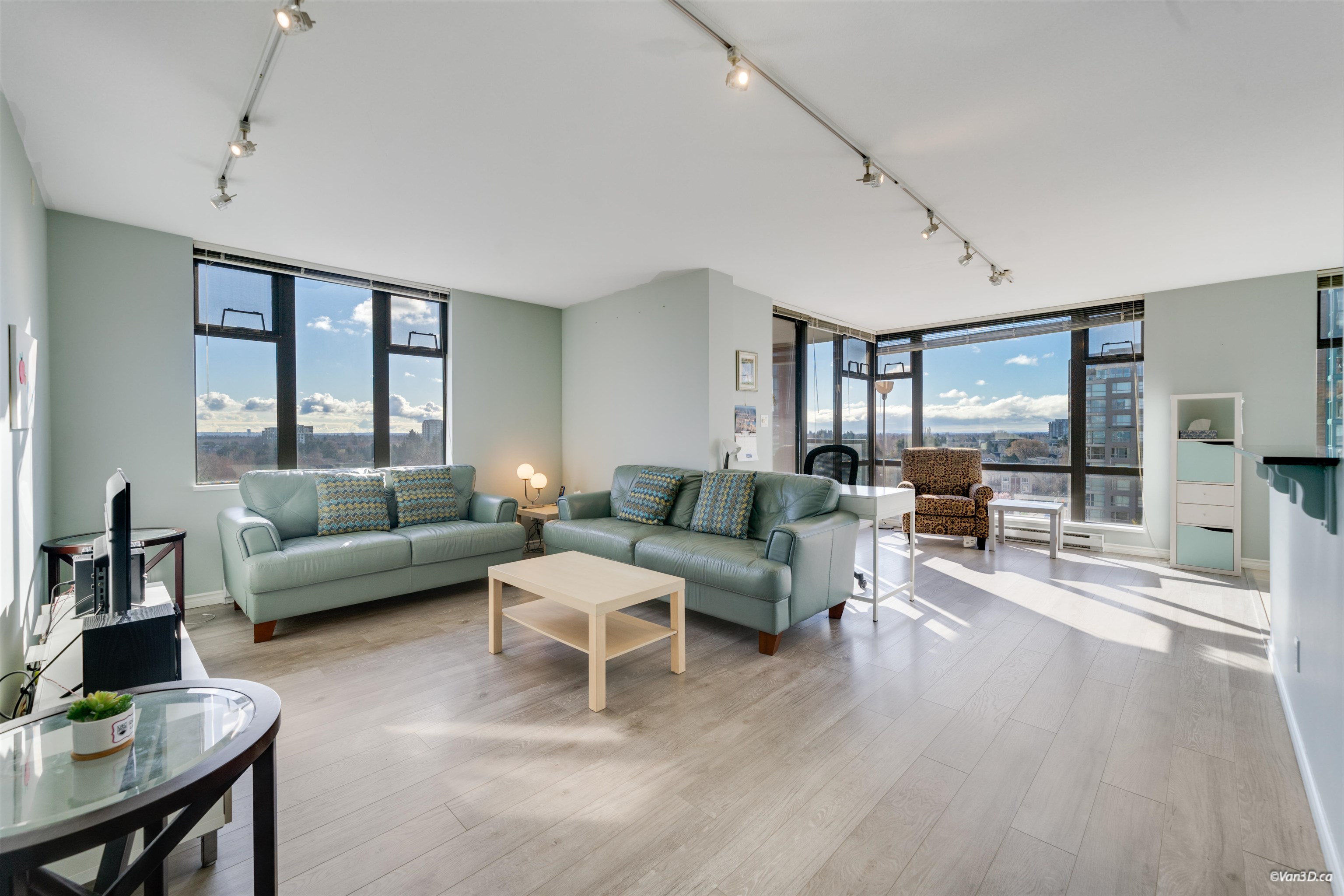 1001 5933 COONEY ROAD Unit: 1001