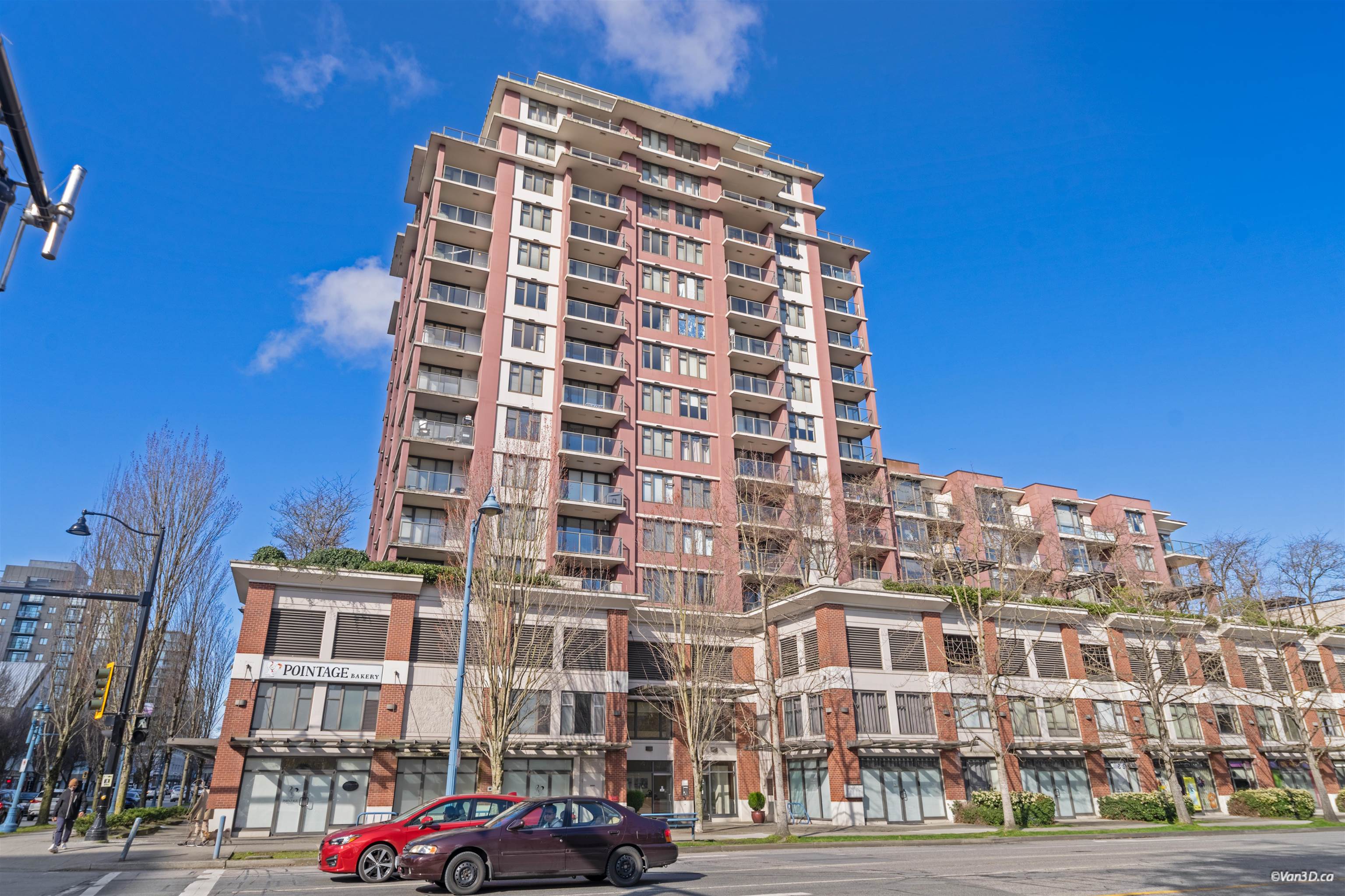 1001 5933 COONEY ROAD Unit: 1001