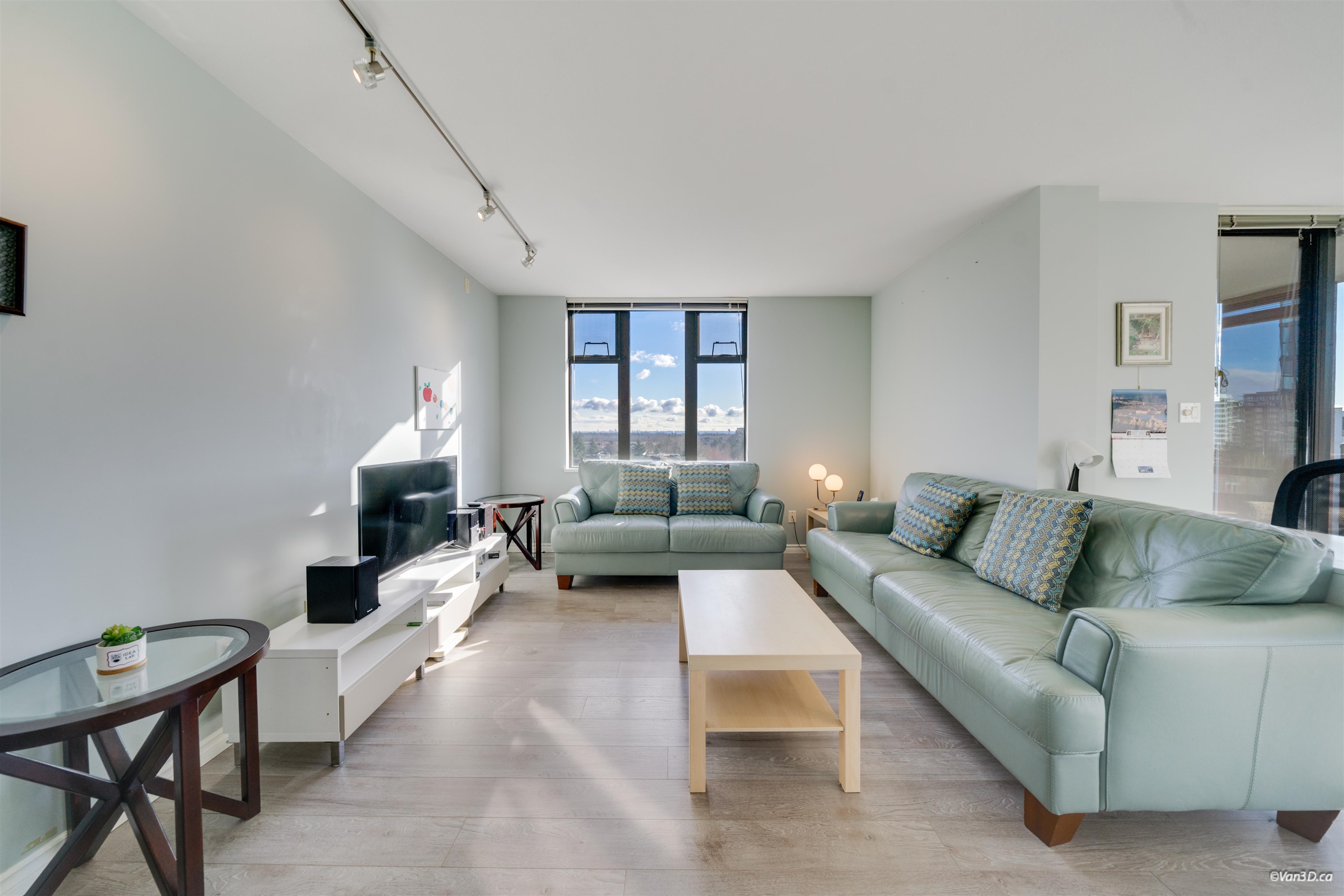 1001 5933 COONEY ROAD Unit: 1001