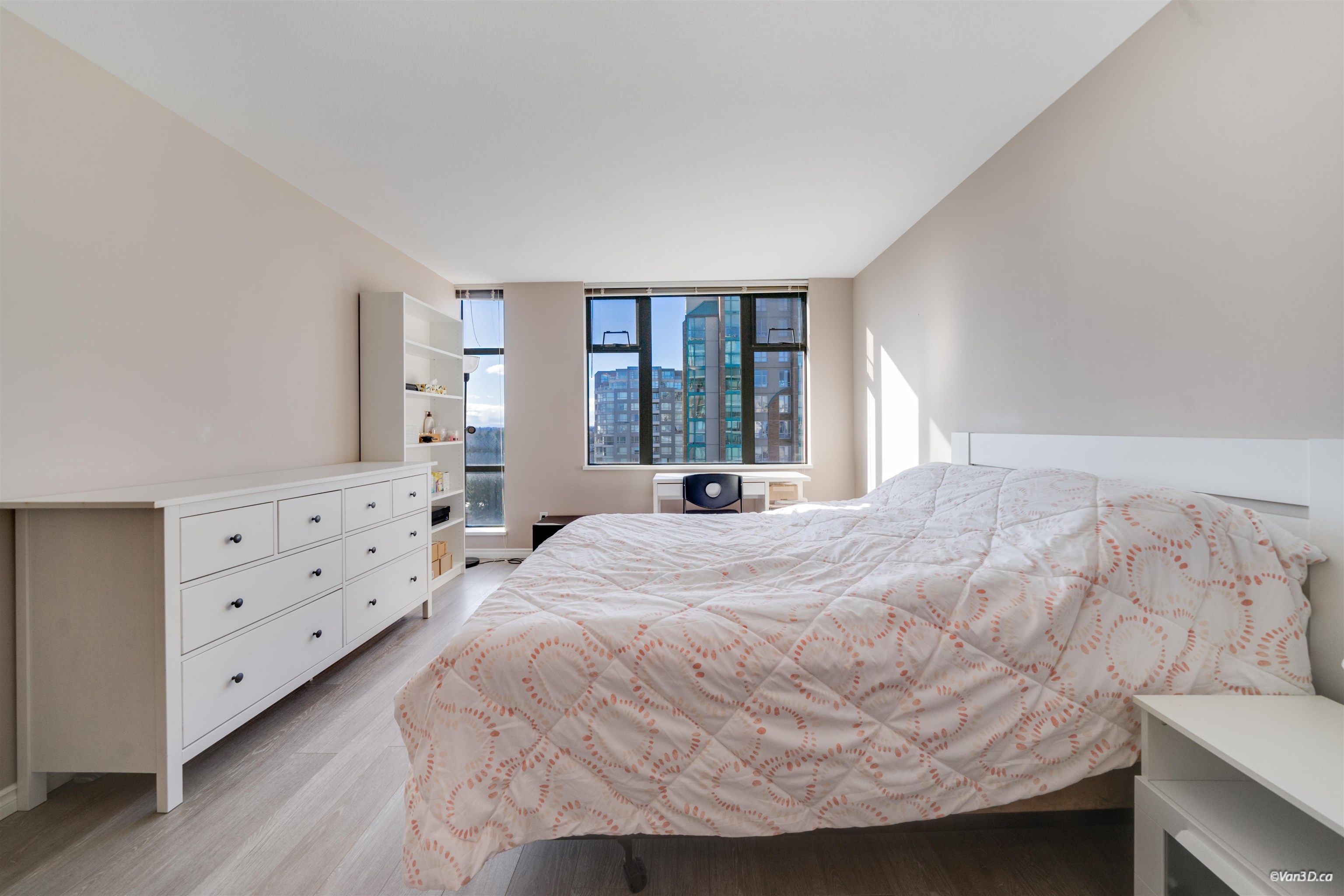 1001 5933 COONEY ROAD Unit: 1001