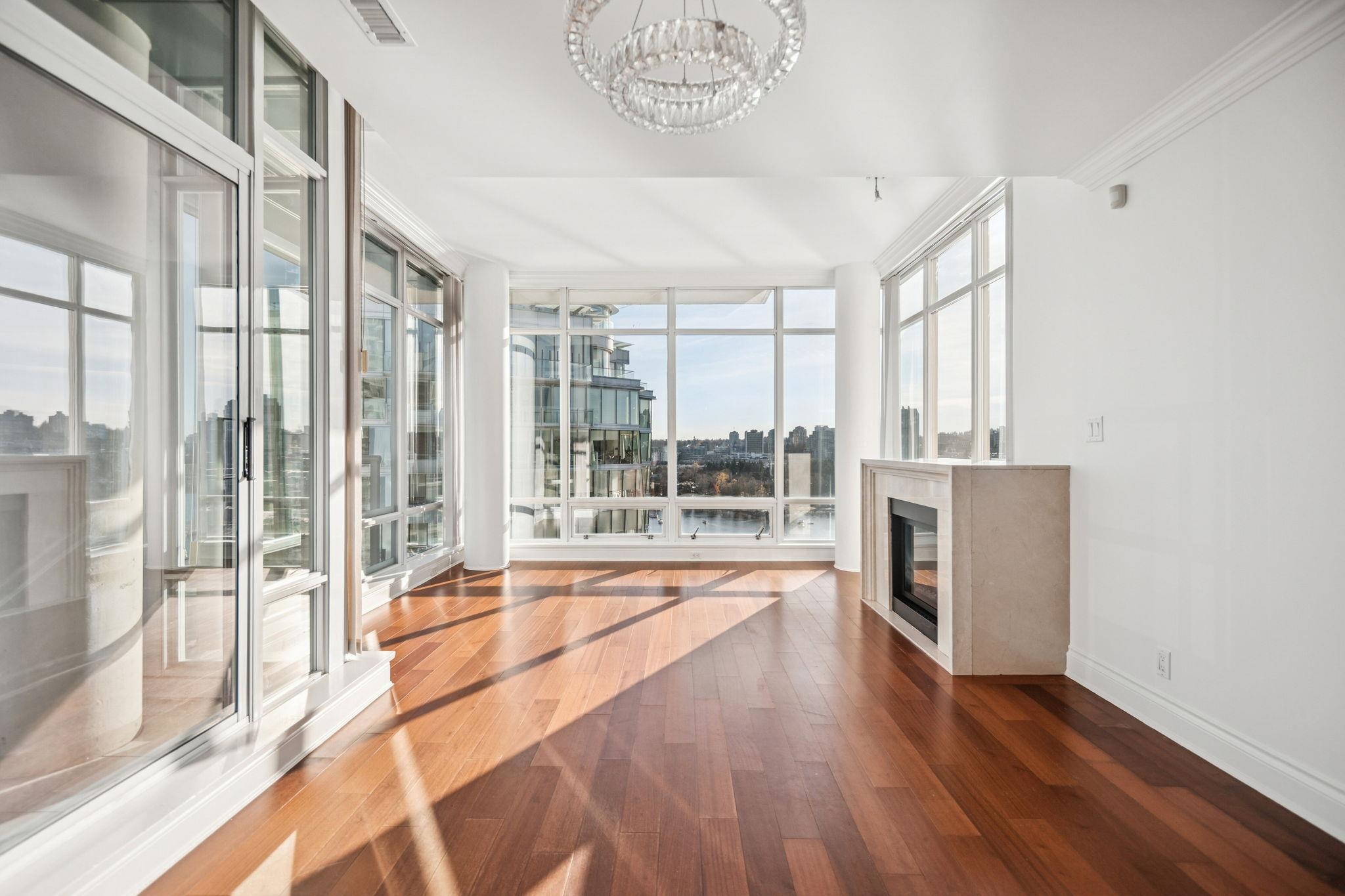 1903 1515 HOMER MEWS Unit: 1903