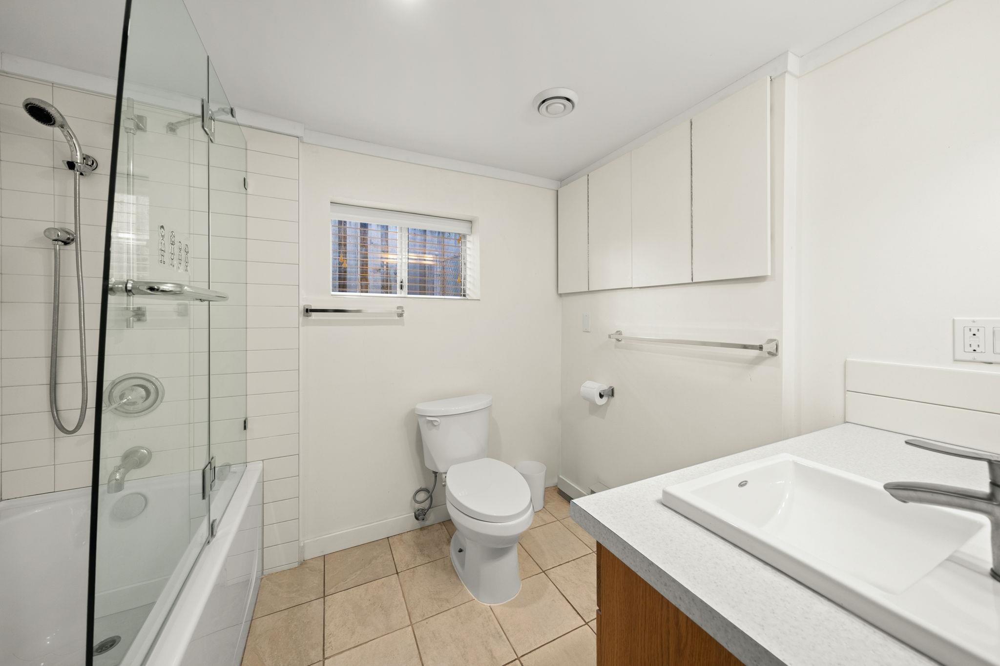 1436 GRAND BOULEVARD