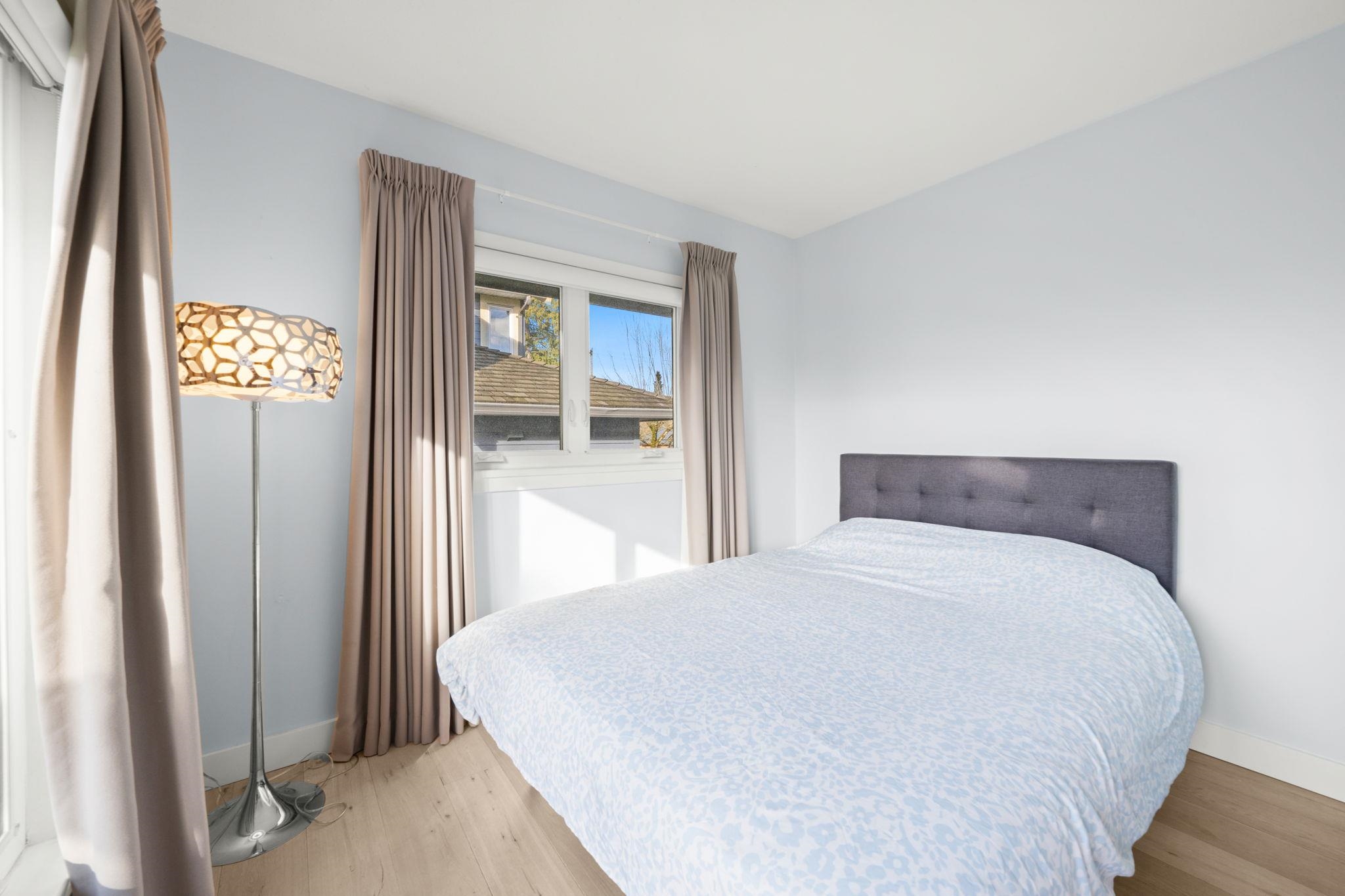 1436 GRAND BOULEVARD