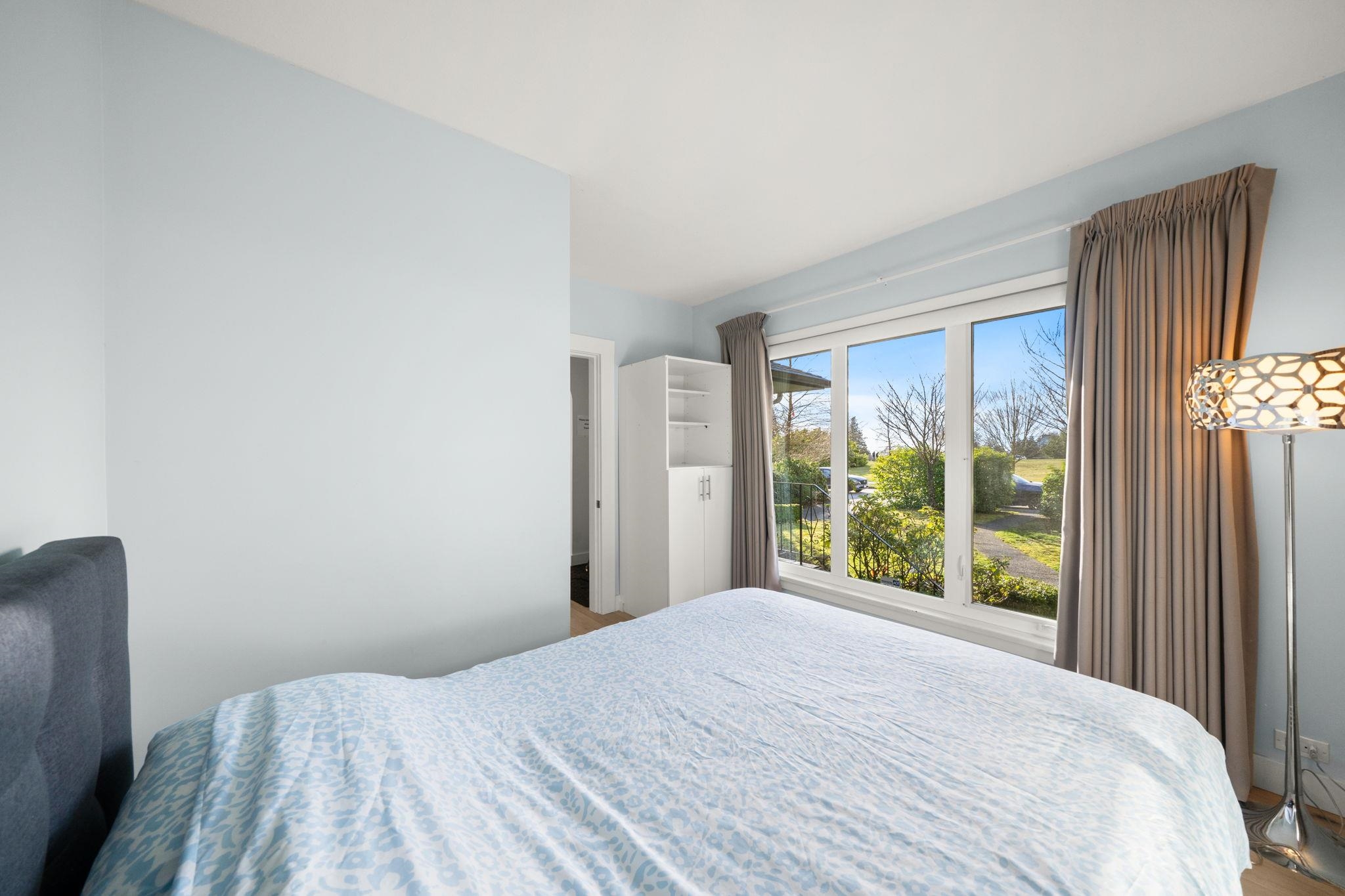 1436 GRAND BOULEVARD