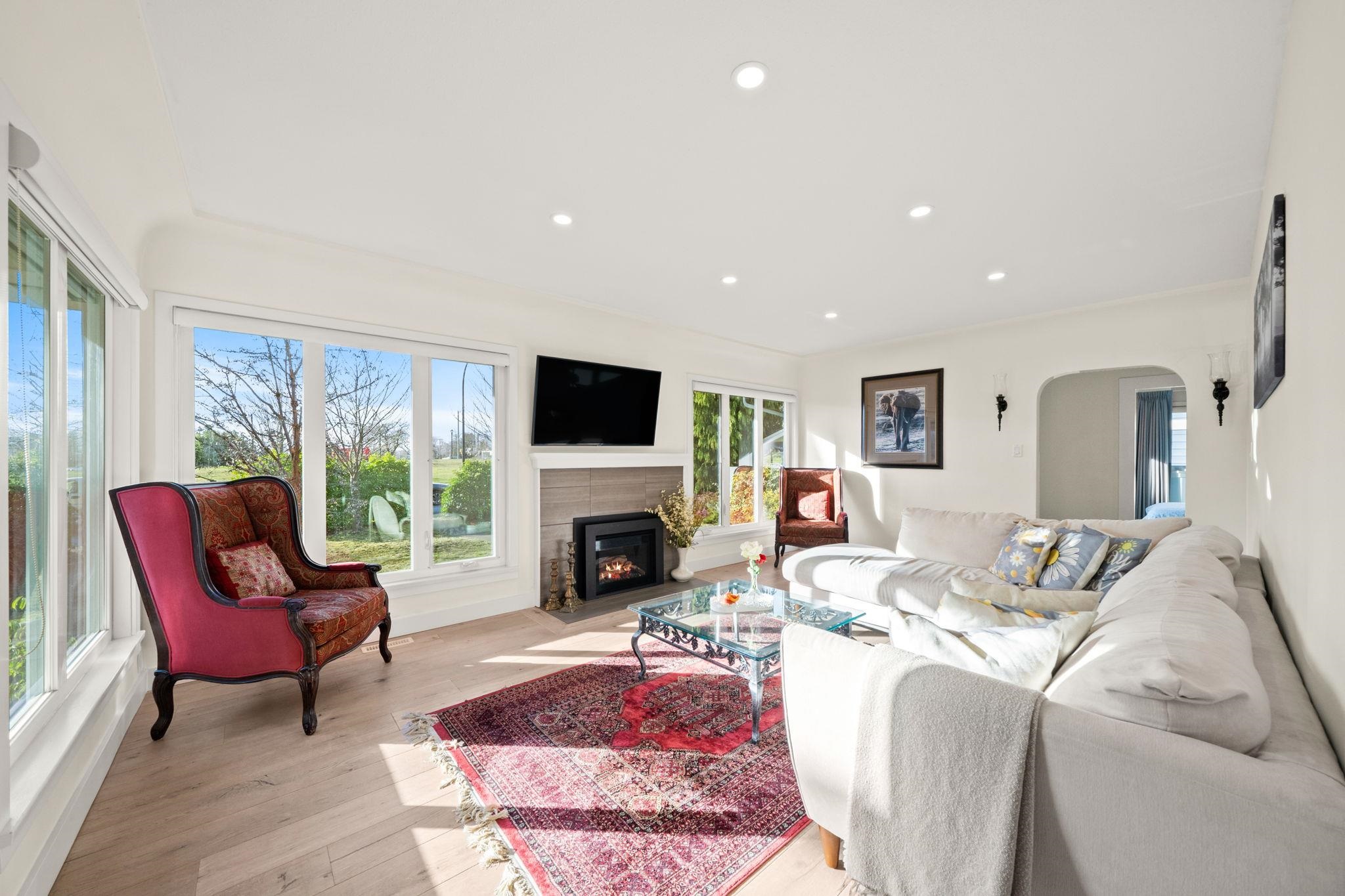 1436 GRAND BOULEVARD