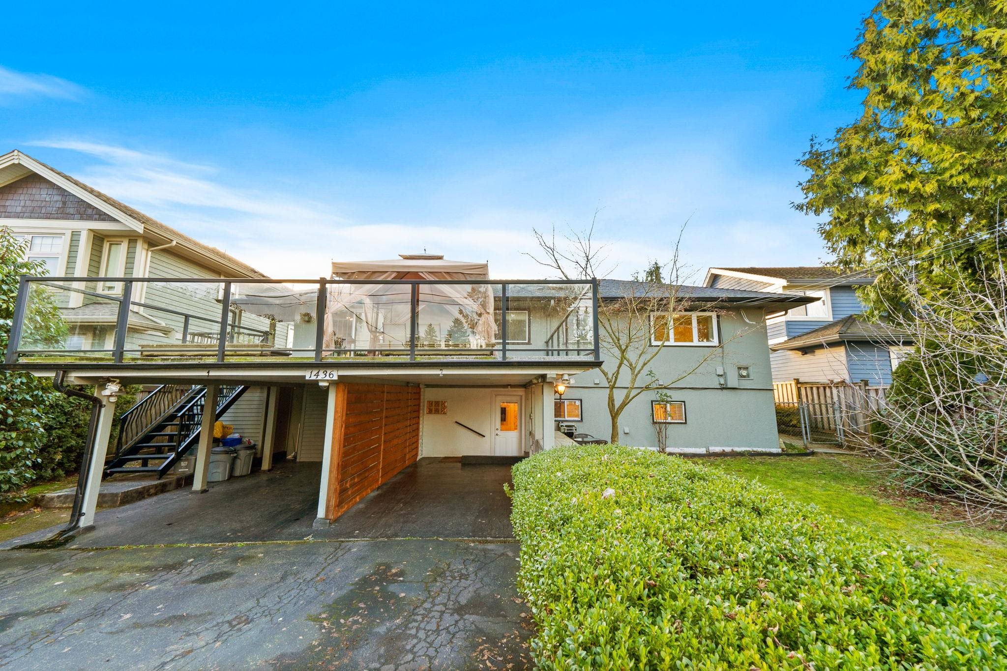 1436 GRAND BOULEVARD