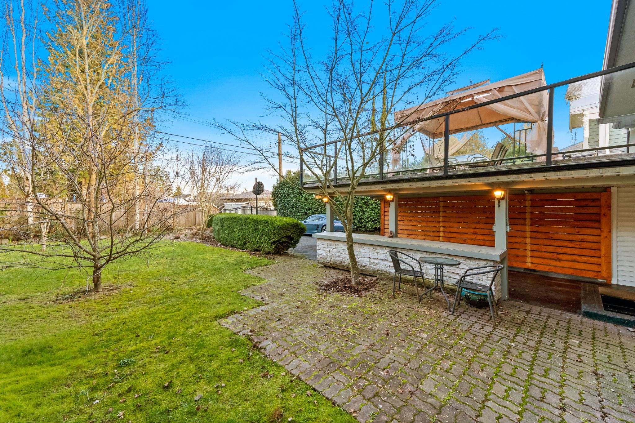 1436 GRAND BOULEVARD