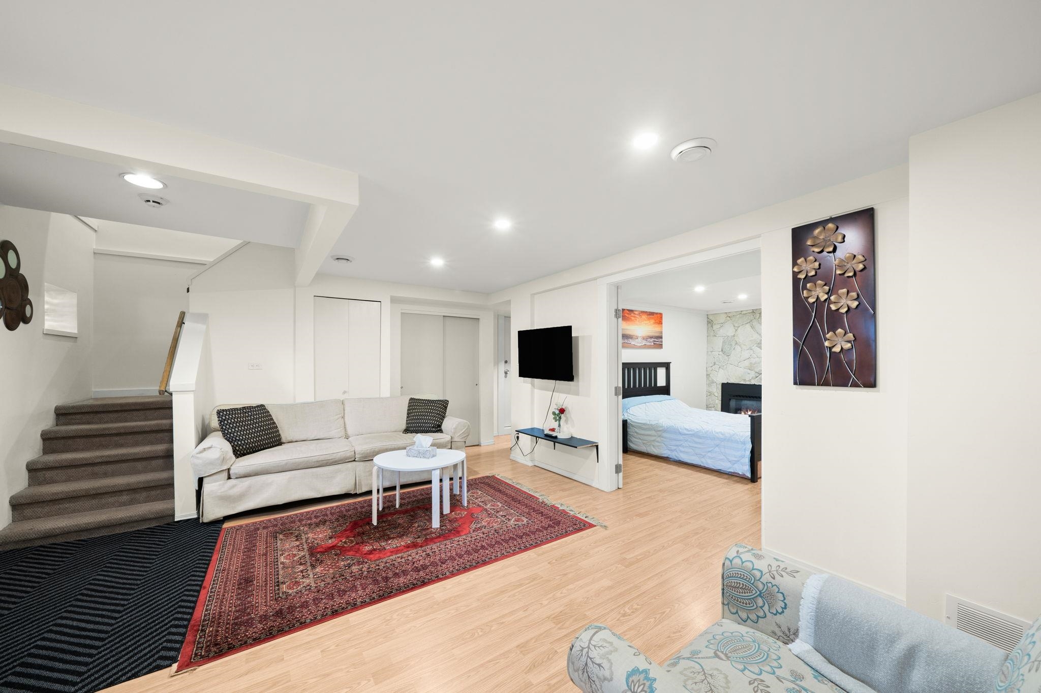 1436 GRAND BOULEVARD