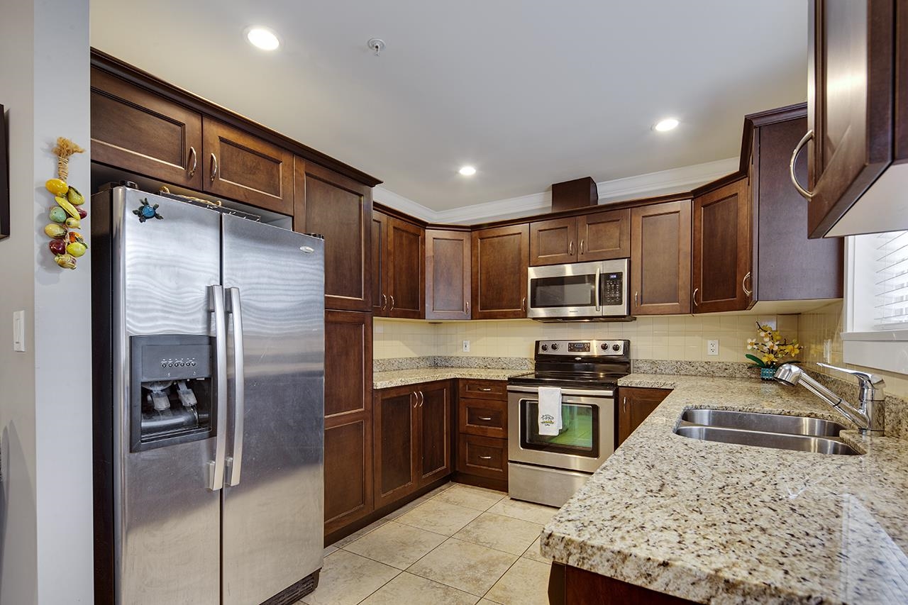 17 22977 116TH AVENUE Unit: 17