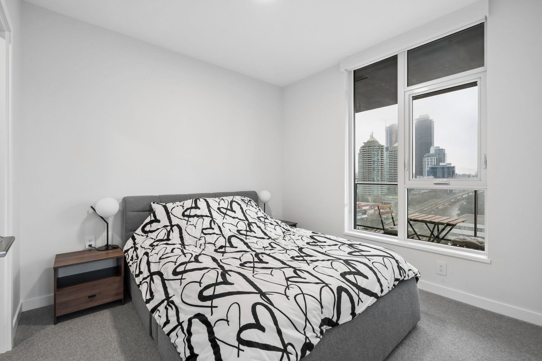 1410 4168 LOUGHEED HIGHWAY Unit: 1410