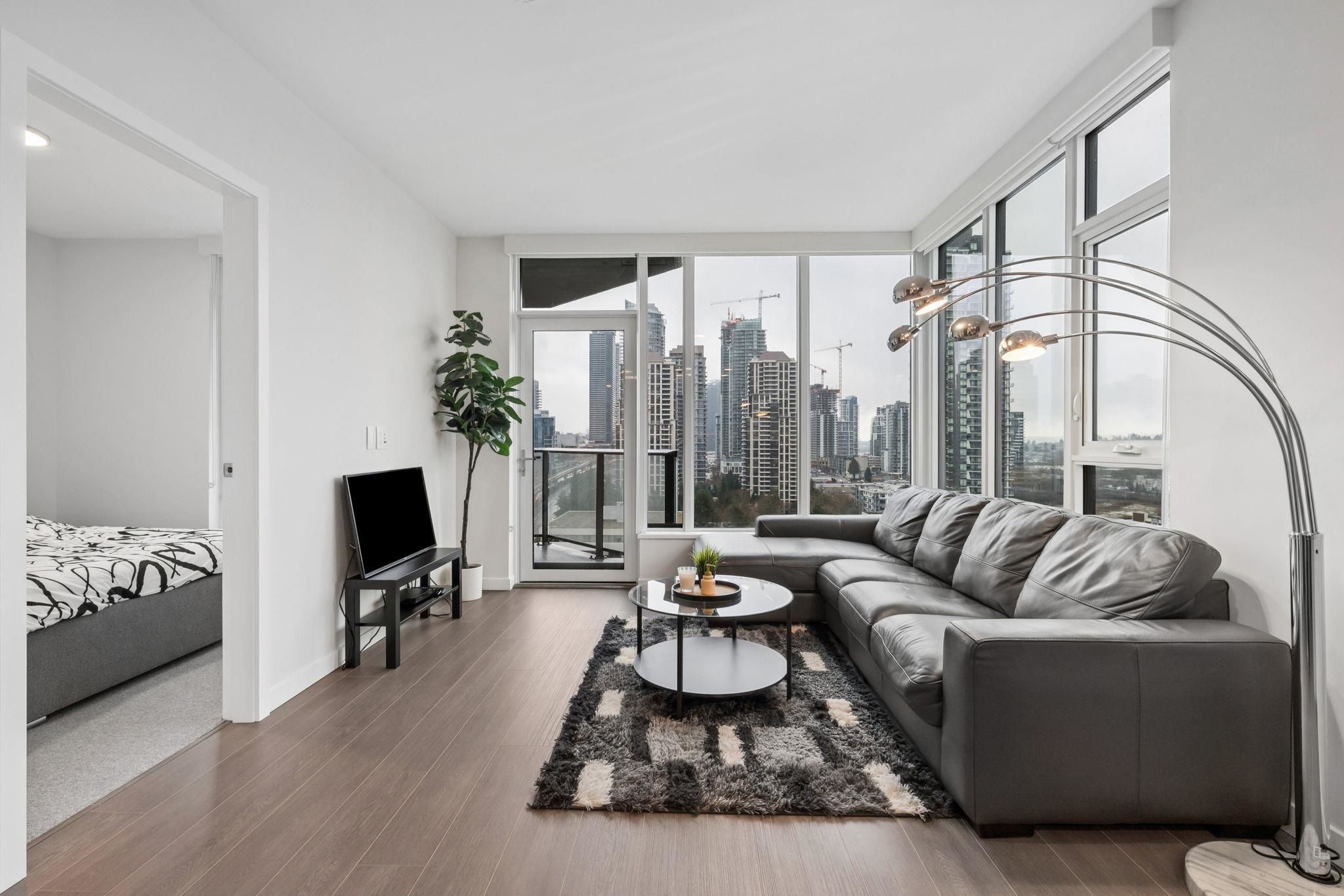 1410 4168 LOUGHEED HIGHWAY Unit: 1410