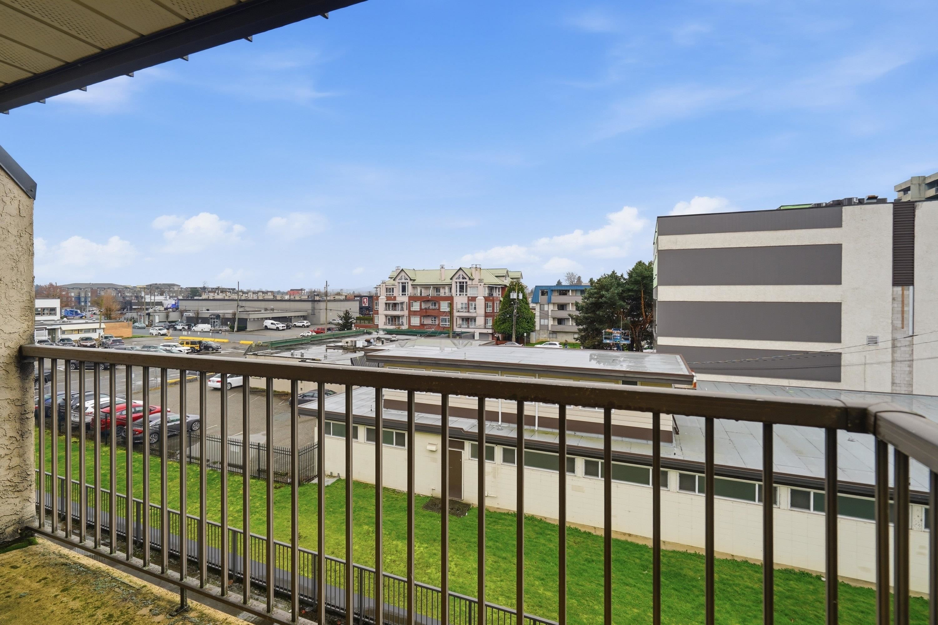 309 45744 SPADINA AVENUE Unit: 309