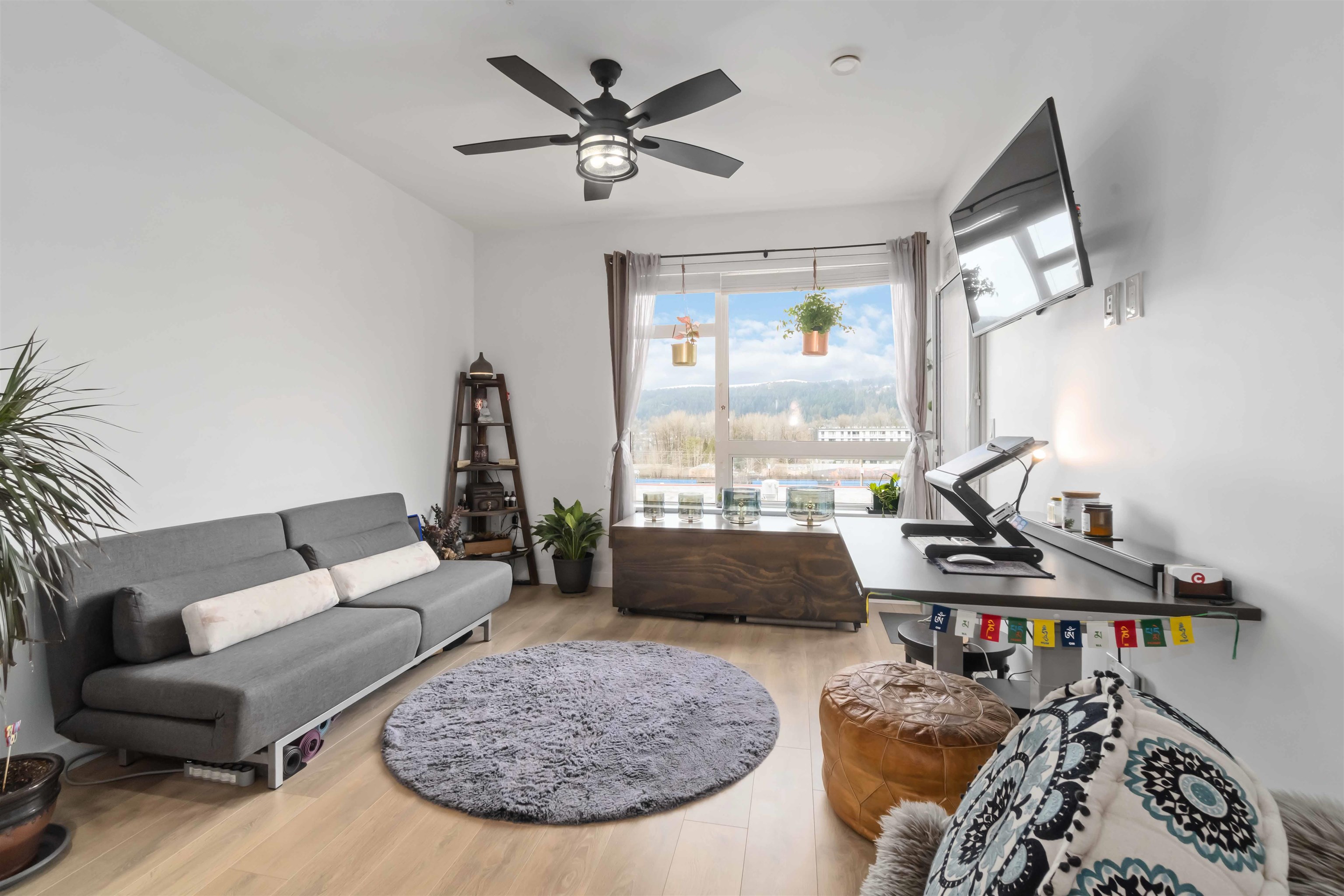 505 3018 ST GEORGE STREET Unit: 505