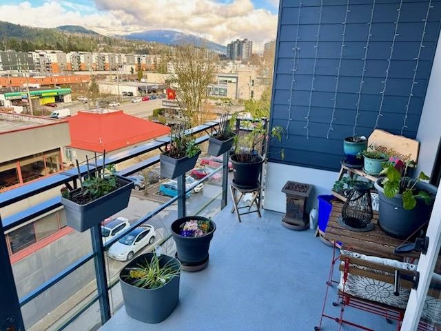 505 3018 ST GEORGE STREET Unit: 505