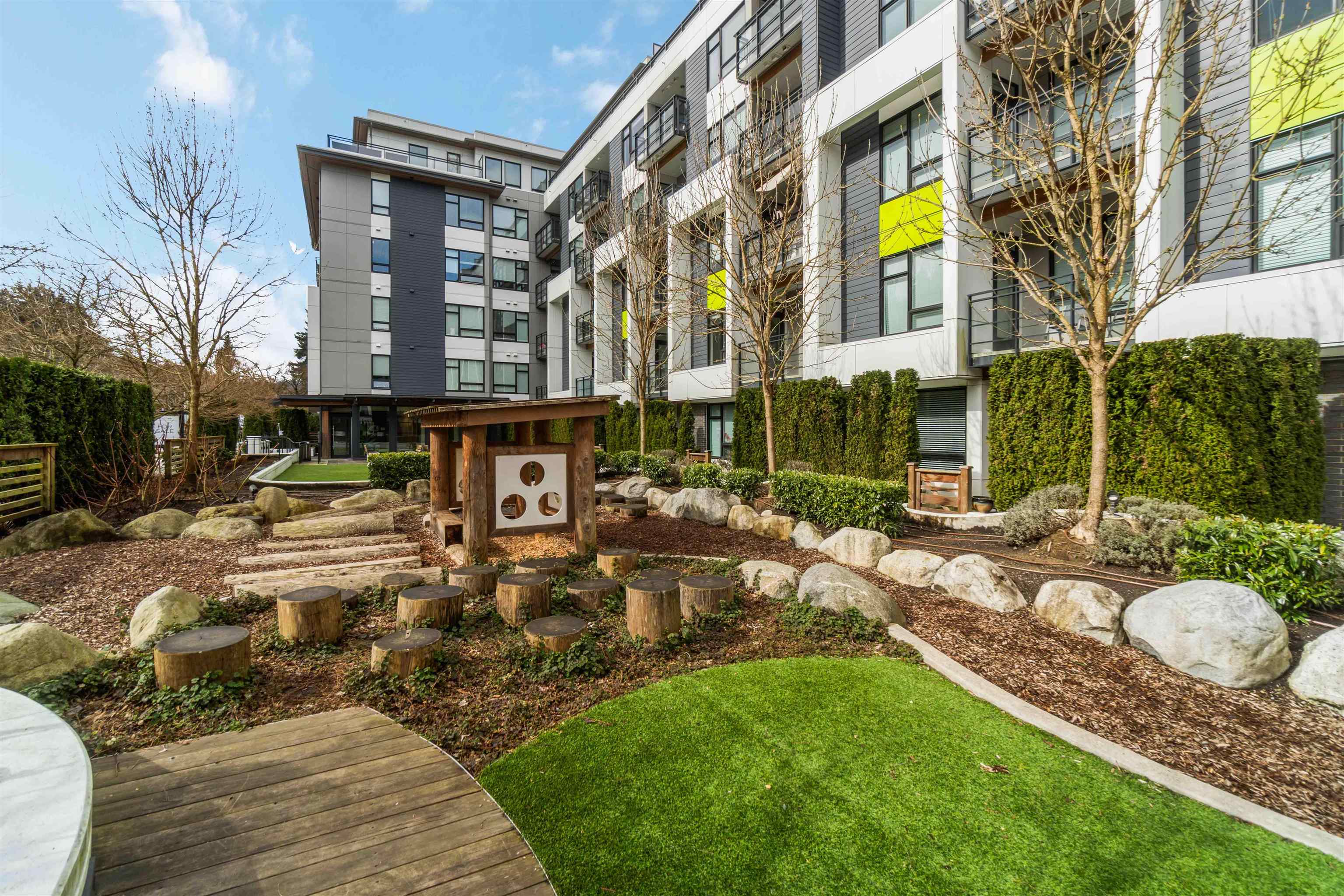 505 3018 ST GEORGE STREET Unit: 505