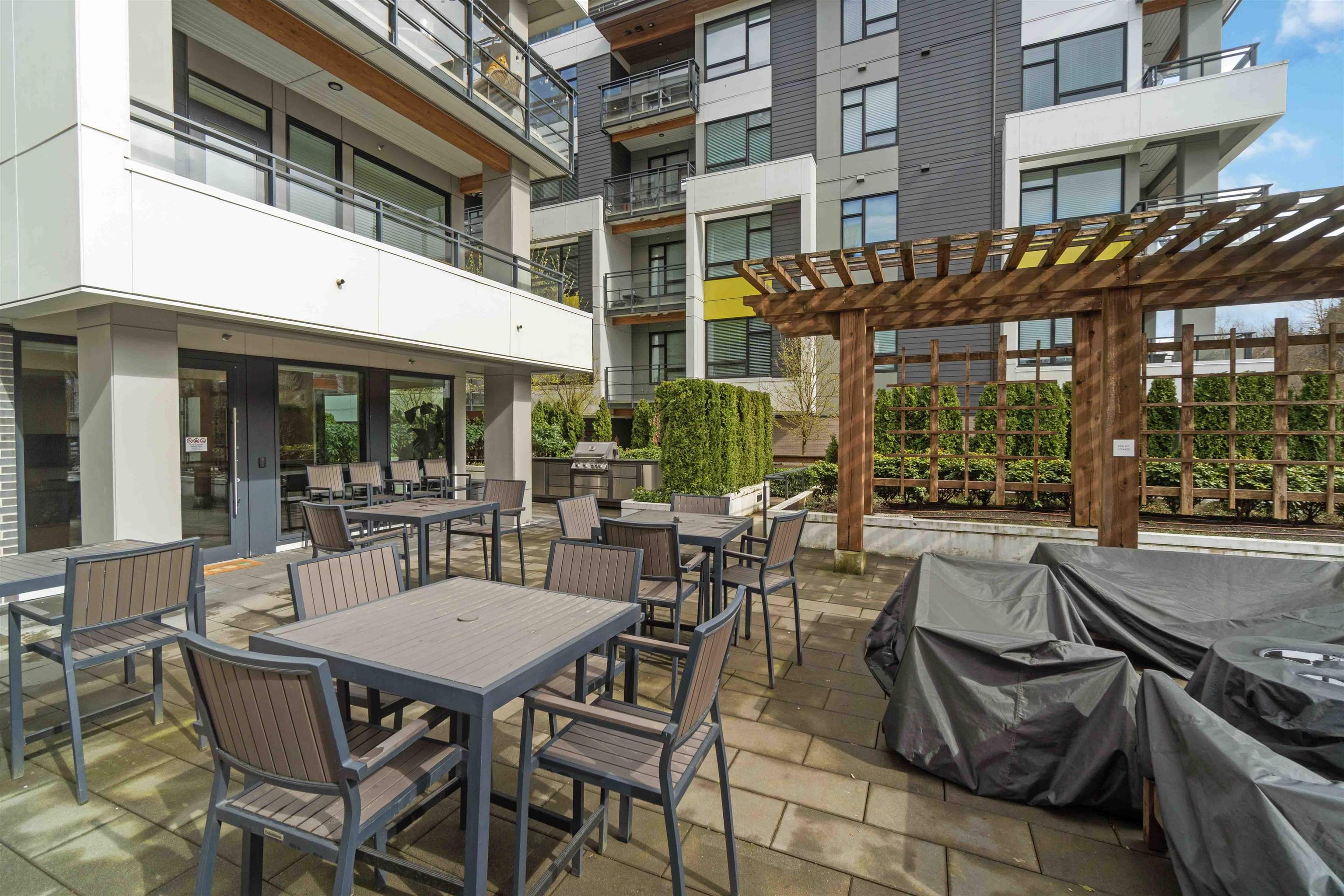 505 3018 ST GEORGE STREET Unit: 505