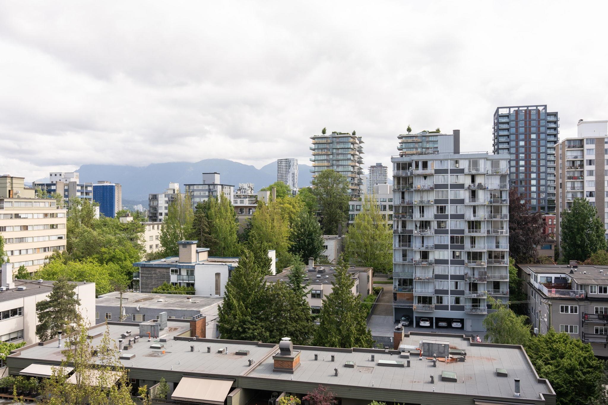 1204 1330 HARWOOD STREET Unit: 1204
