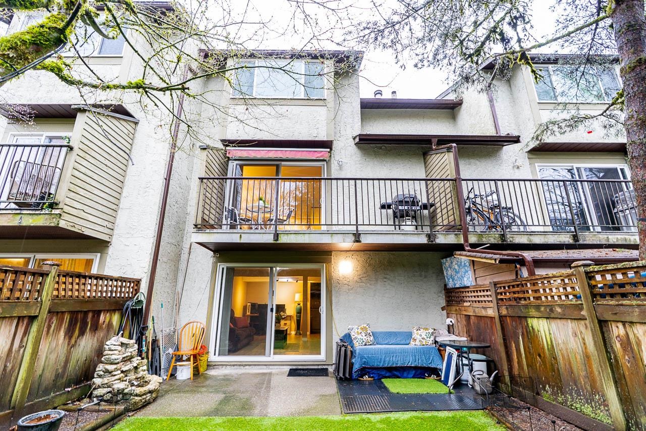 9 3190 TAHSIS AVENUE Unit: 9