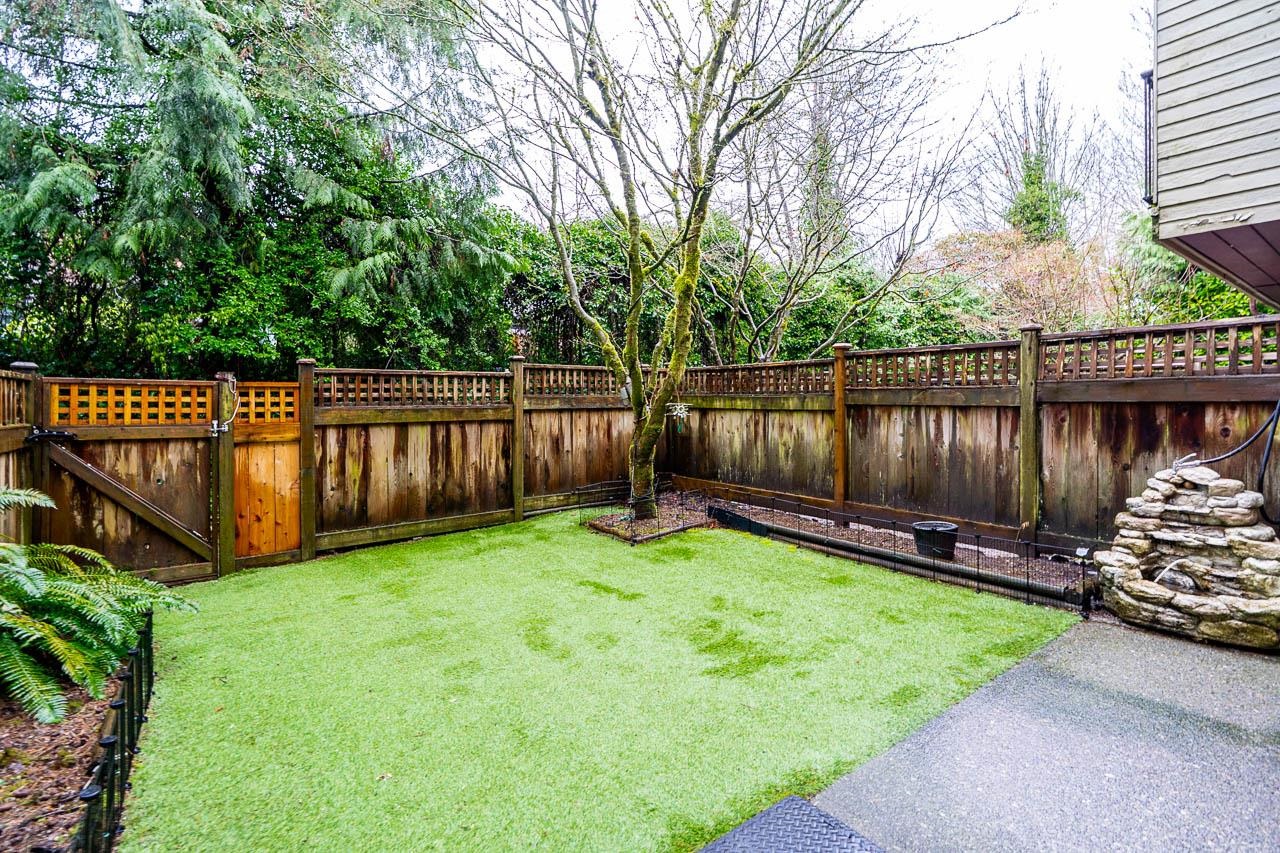 9 3190 TAHSIS AVENUE Unit: 9