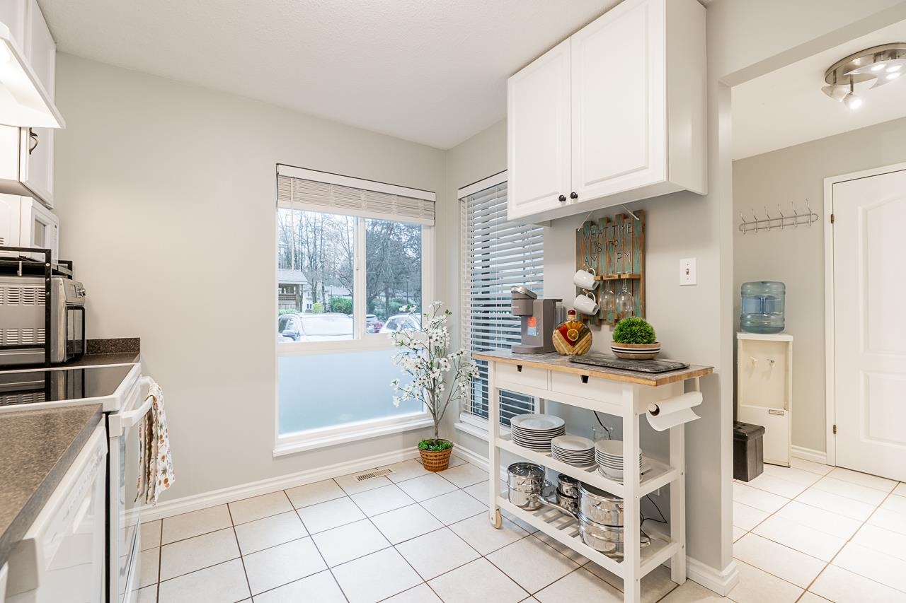 9 3190 TAHSIS AVENUE Unit: 9