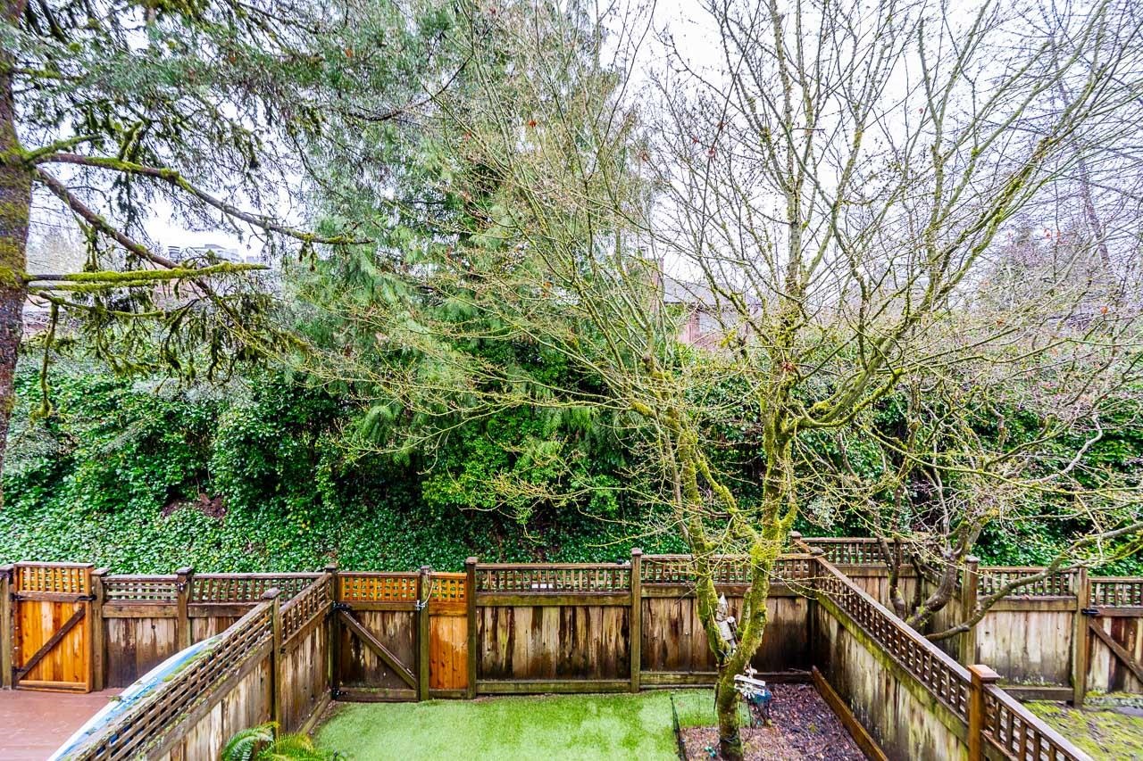 9 3190 TAHSIS AVENUE Unit: 9