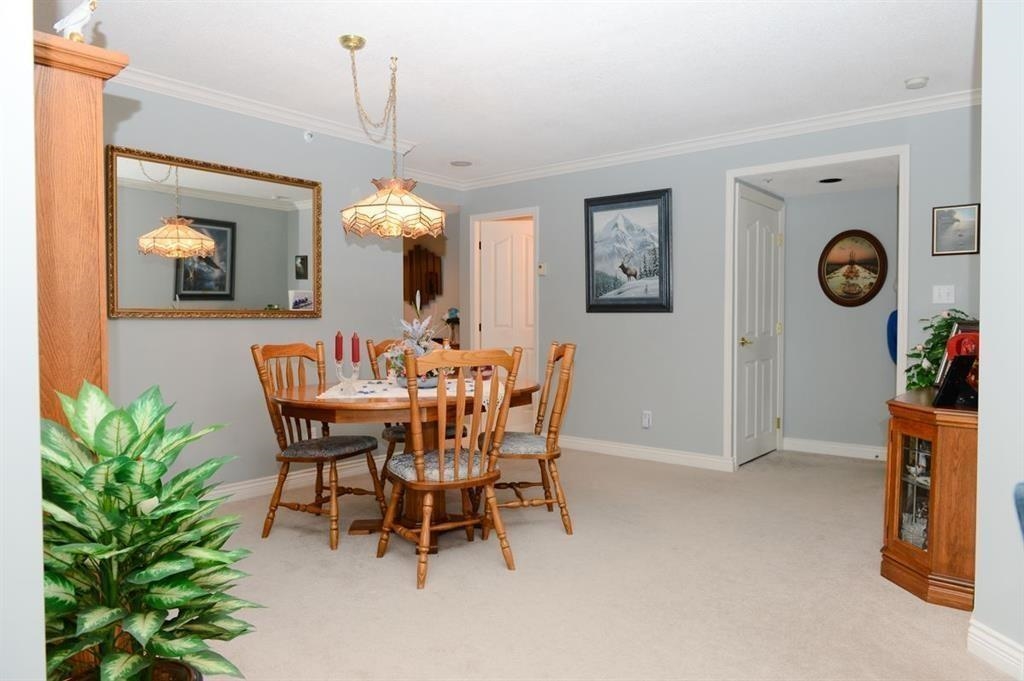 301 3190 GLADWIN ROAD Unit: 301