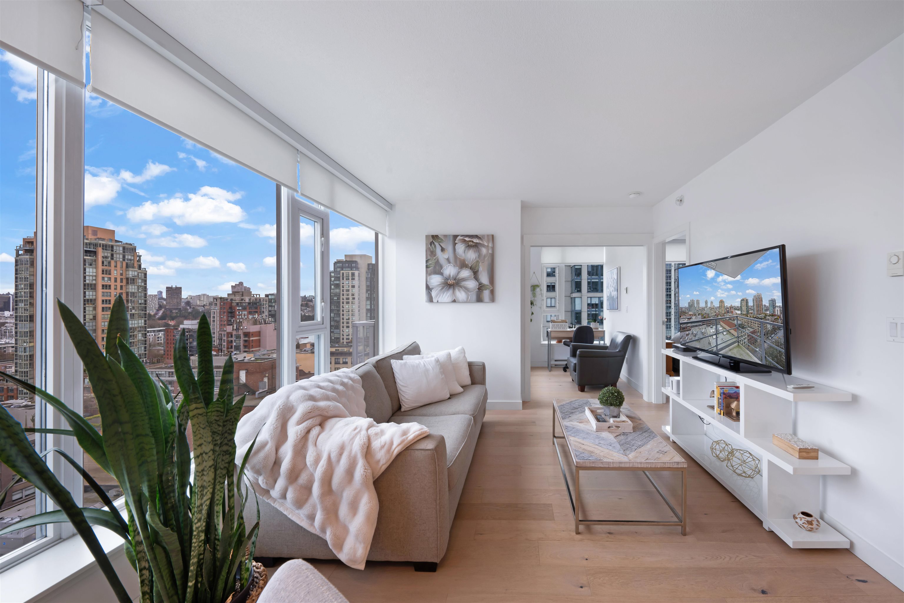 1305 1133 HOMER STREET Unit: 1305