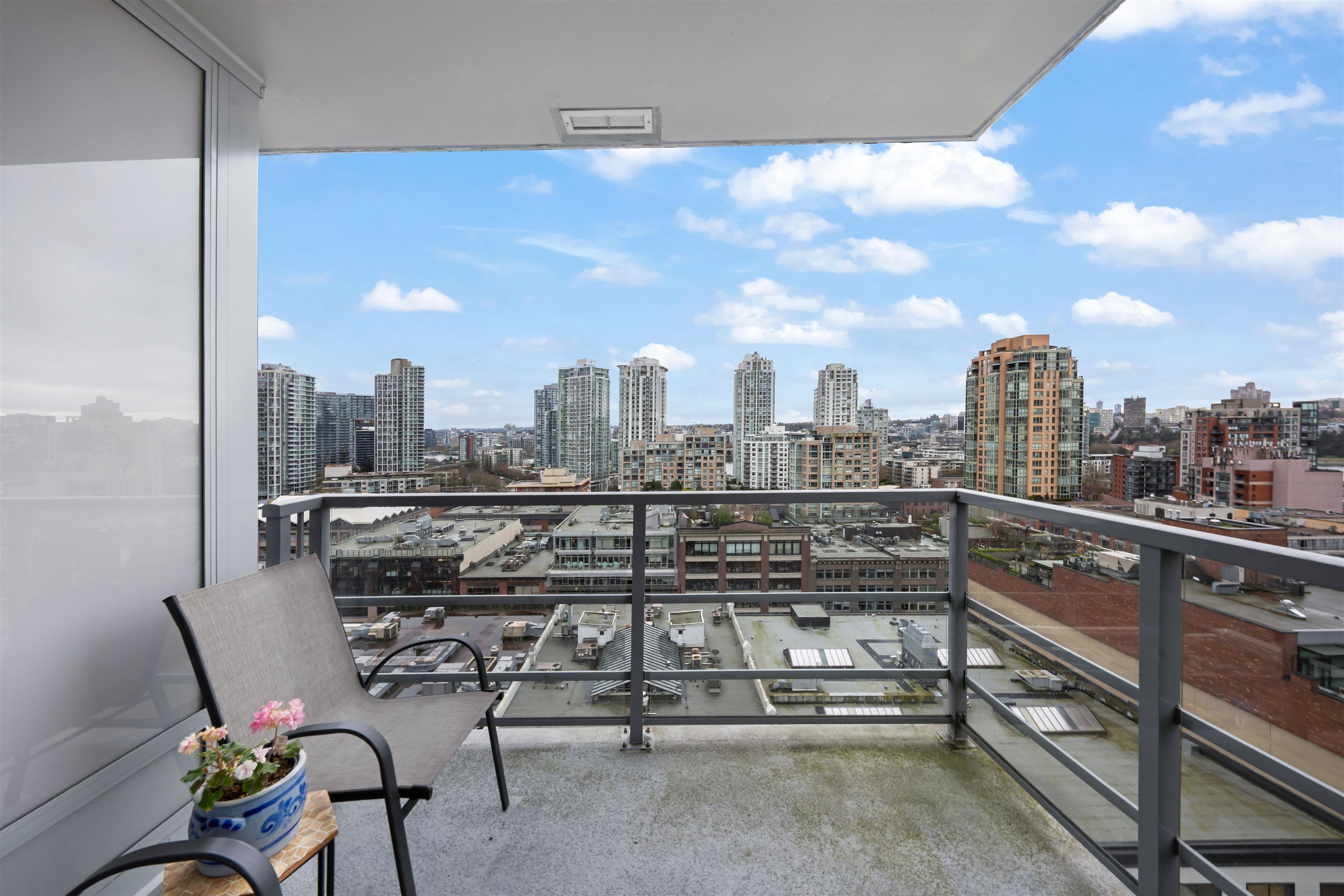 1305 1133 HOMER STREET Unit: 1305