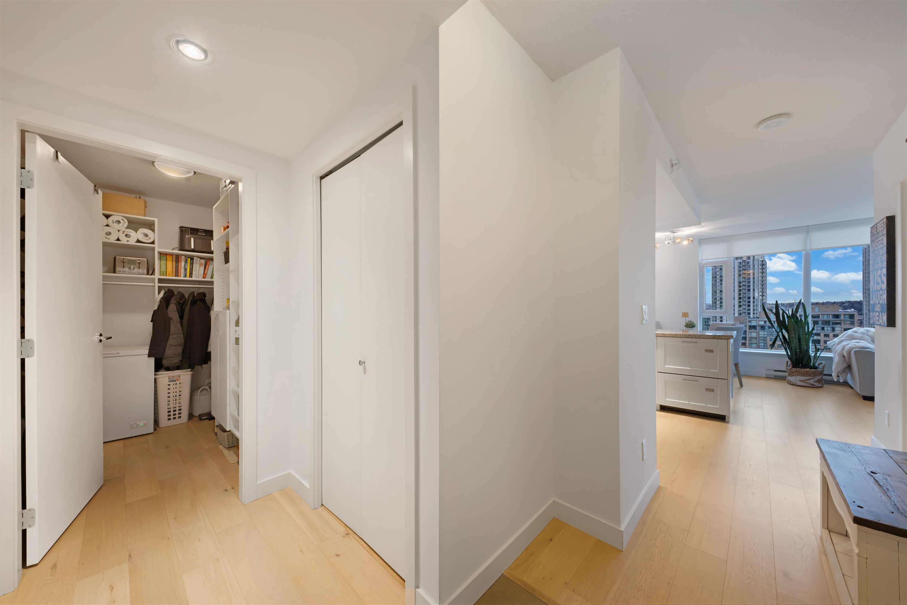 1305 1133 HOMER STREET Unit: 1305