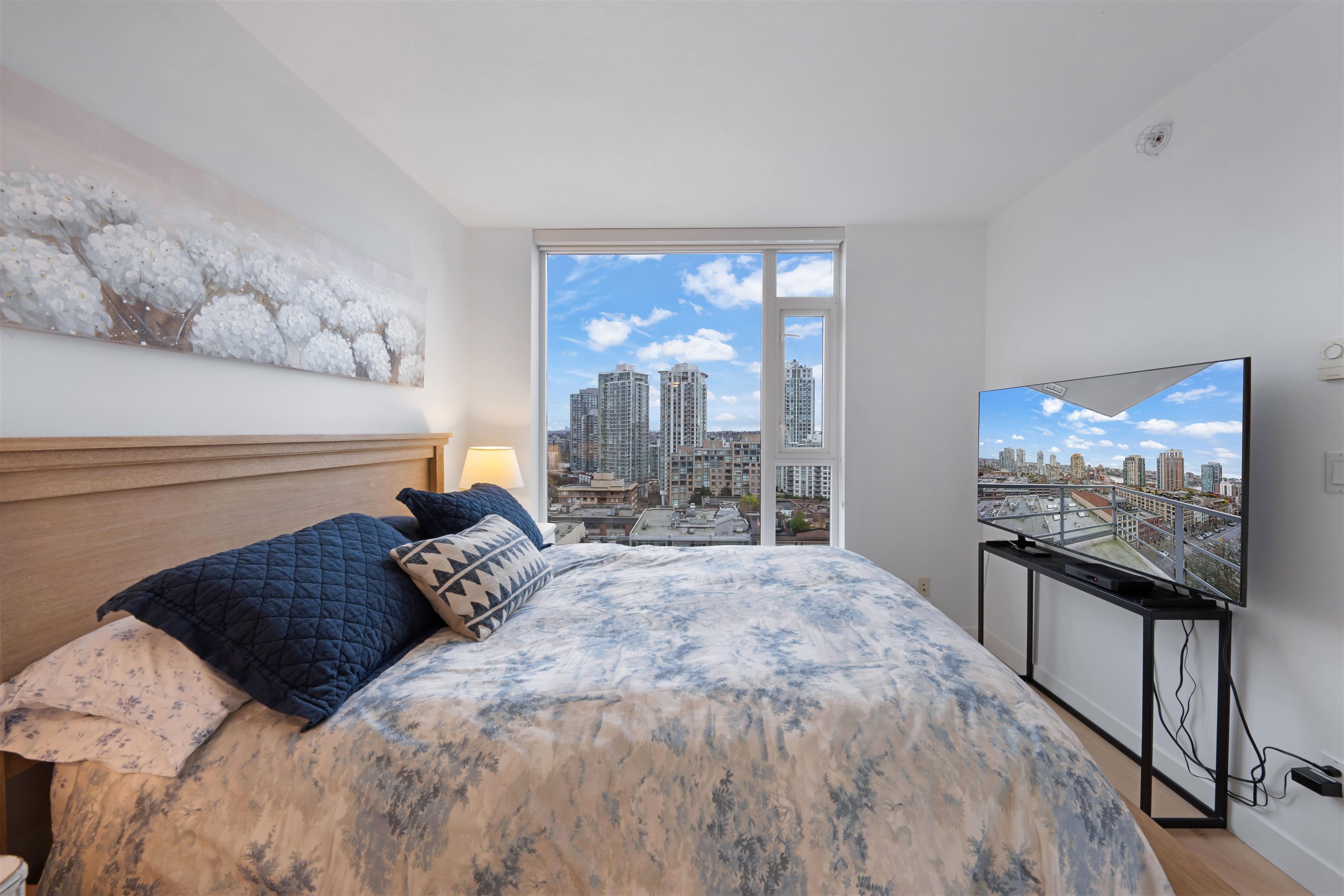 1305 1133 HOMER STREET Unit: 1305