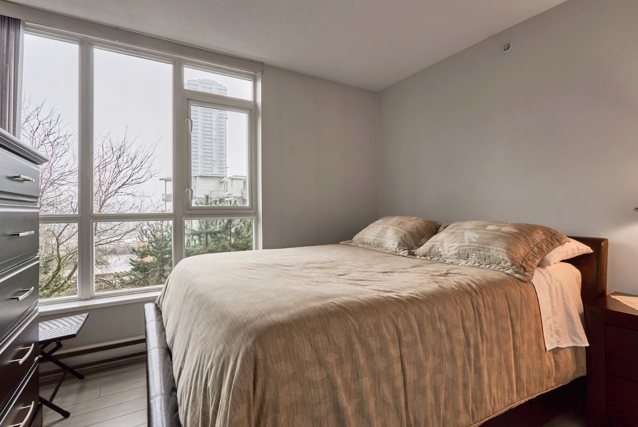 401 2138 MADISON AVENUE Unit: 401