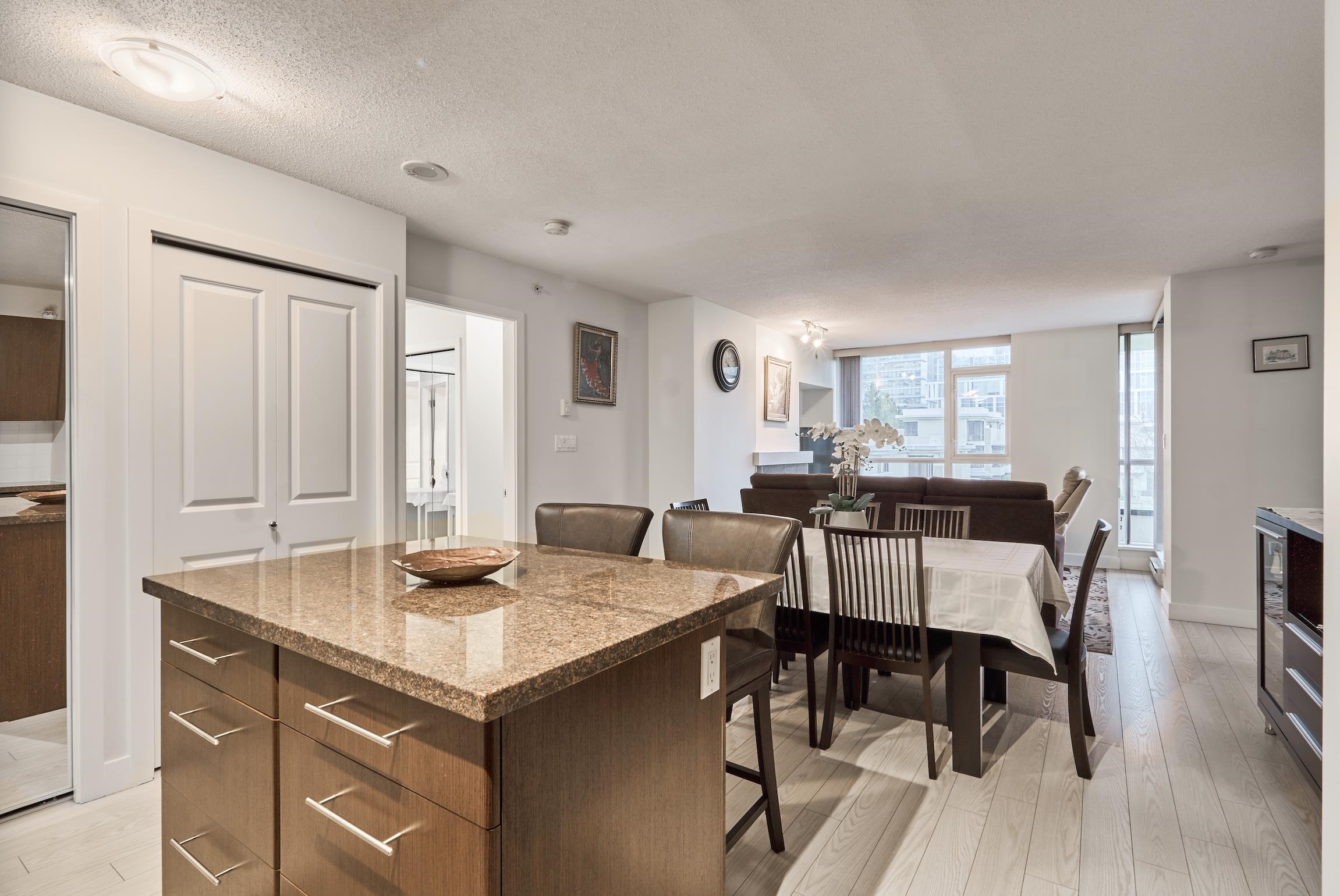 401 2138 MADISON AVENUE Unit: 401