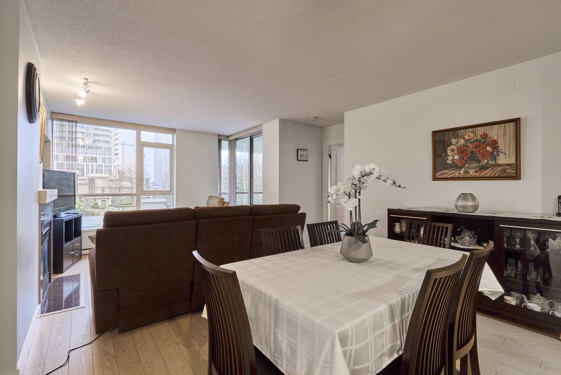 401 2138 MADISON AVENUE Unit: 401