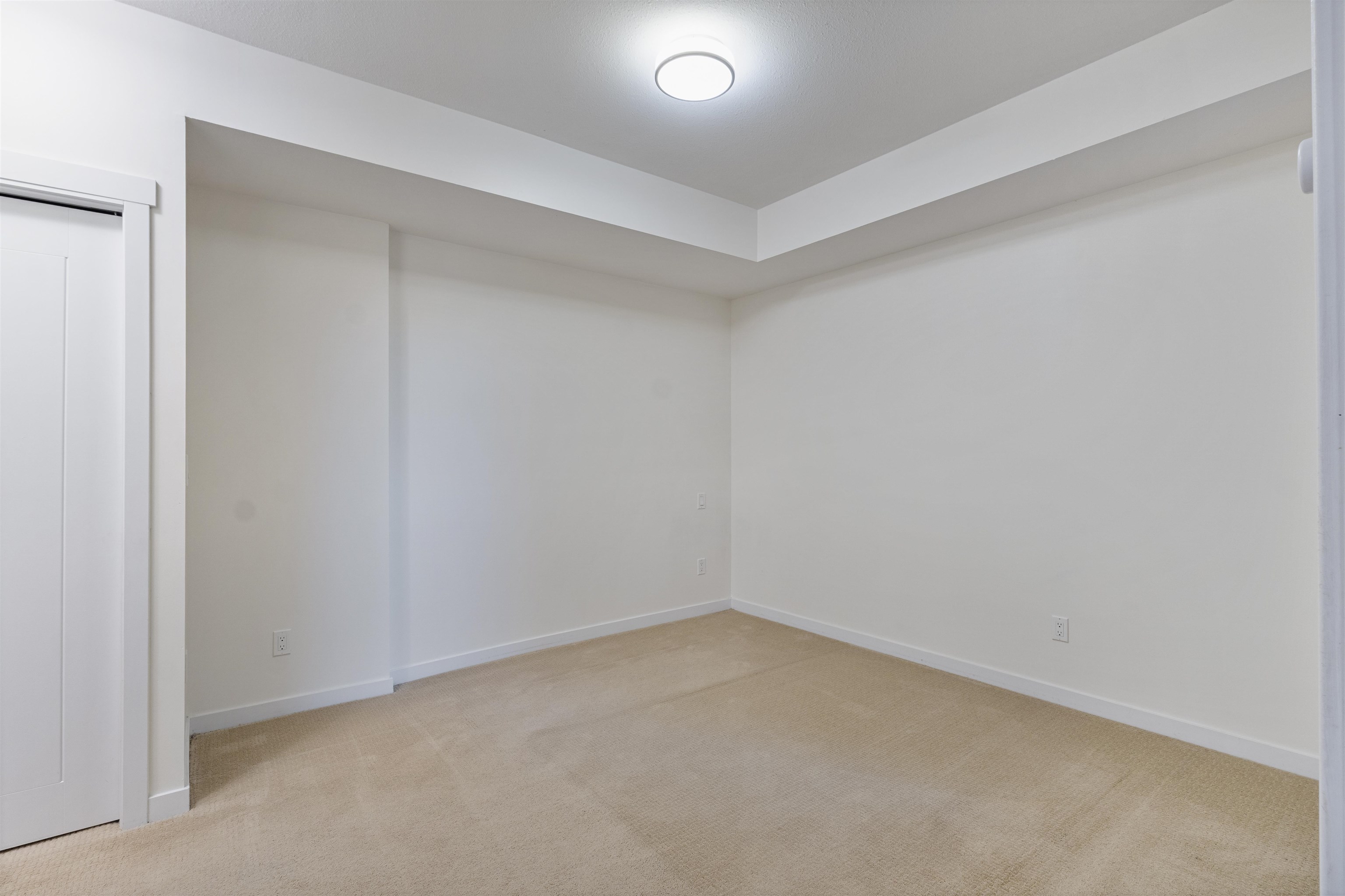 317 2855 156 STREET Unit: 317