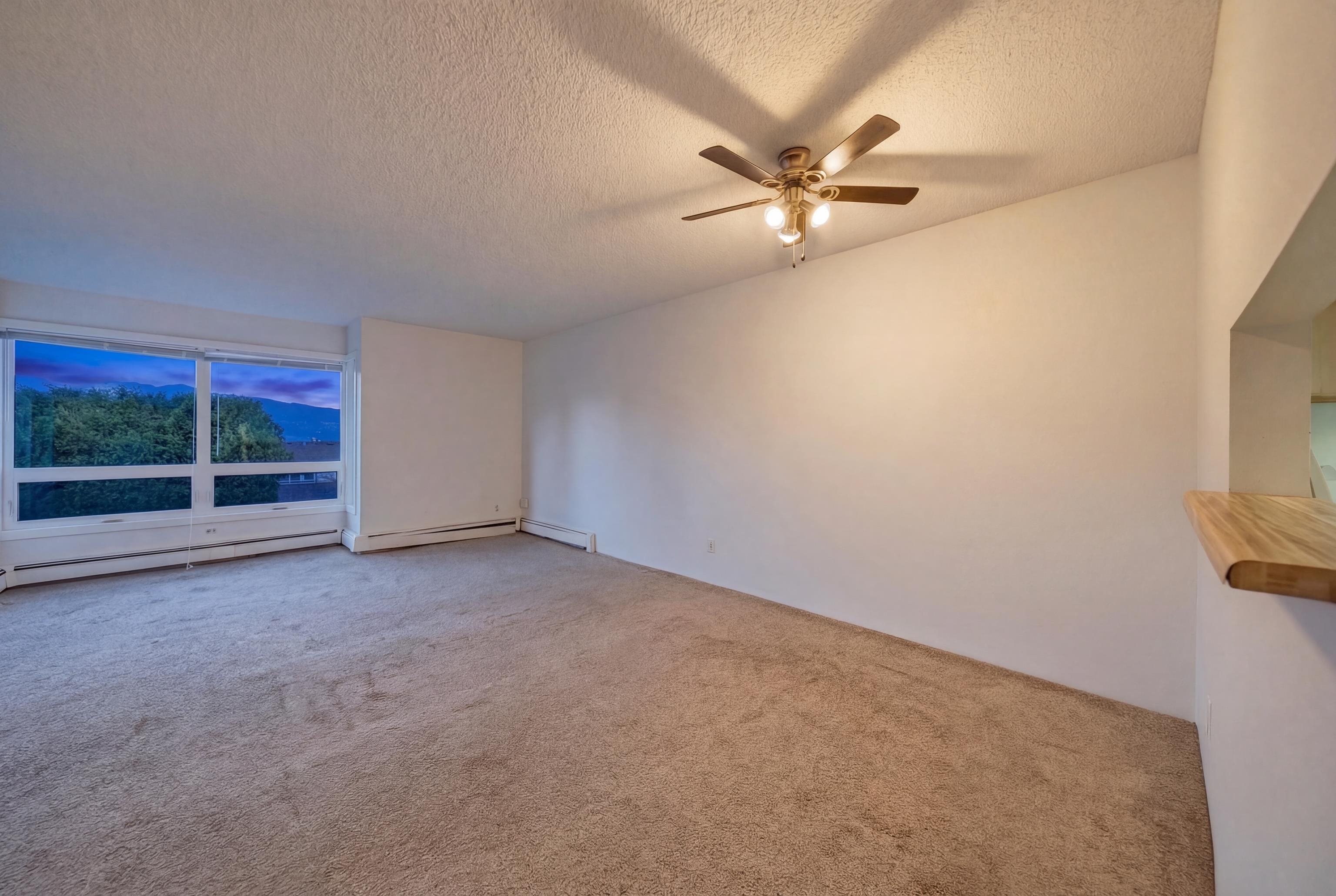 207 3663 W 16 AVENUE Unit: 207