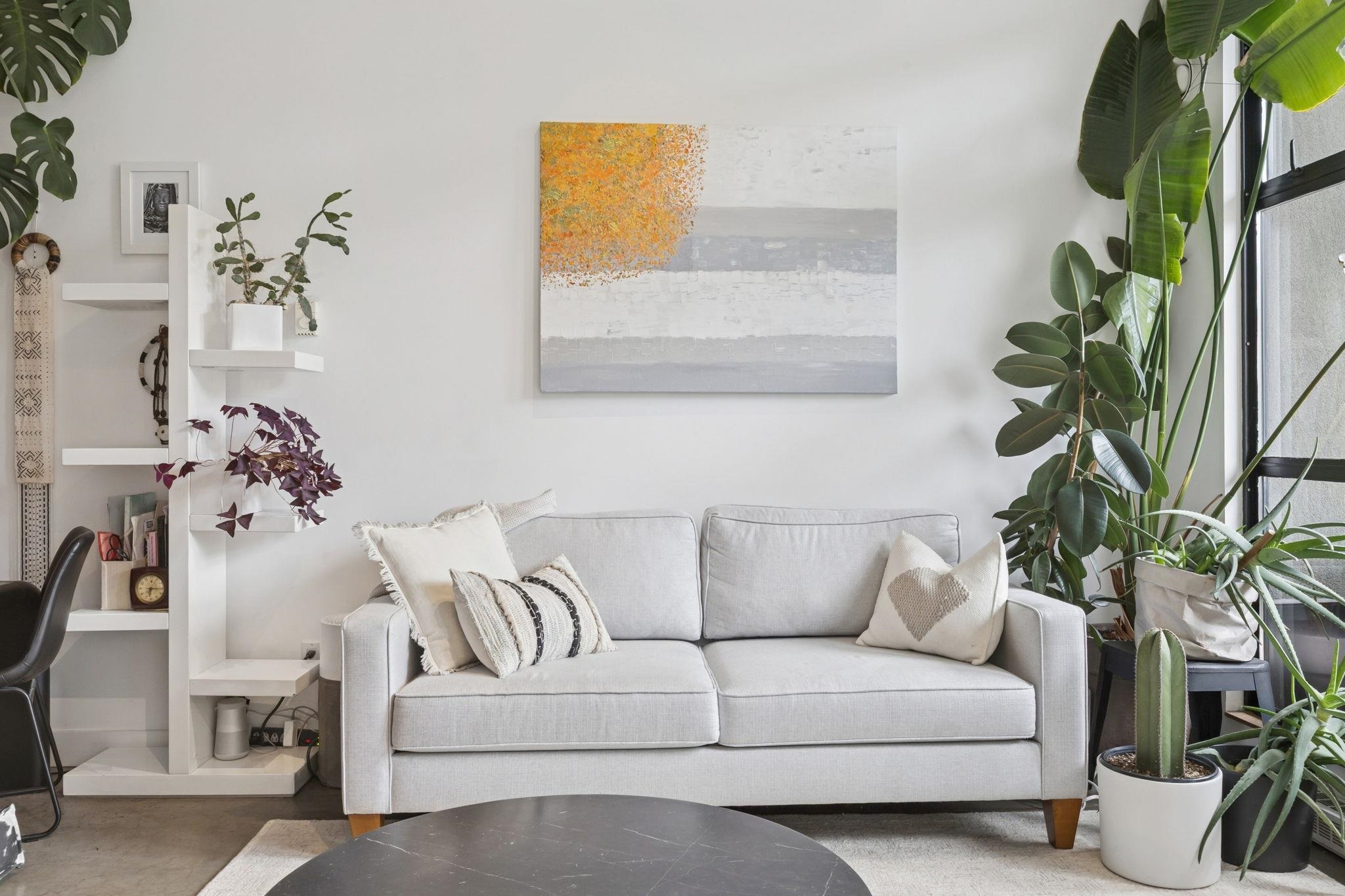 10 2156 W 12TH AVENUE Unit: 10