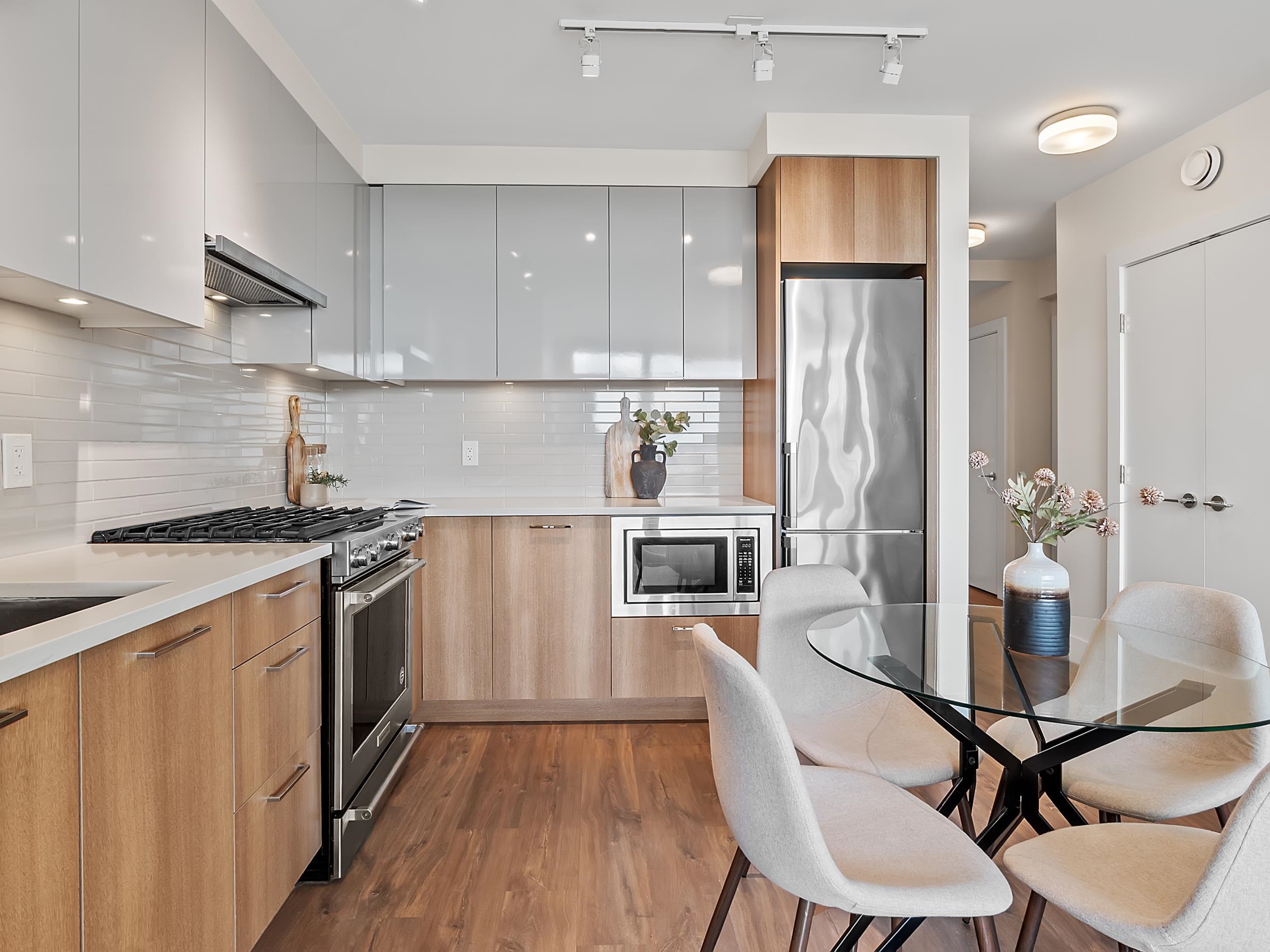 612 258 NELSON'S COURT Unit: 612
